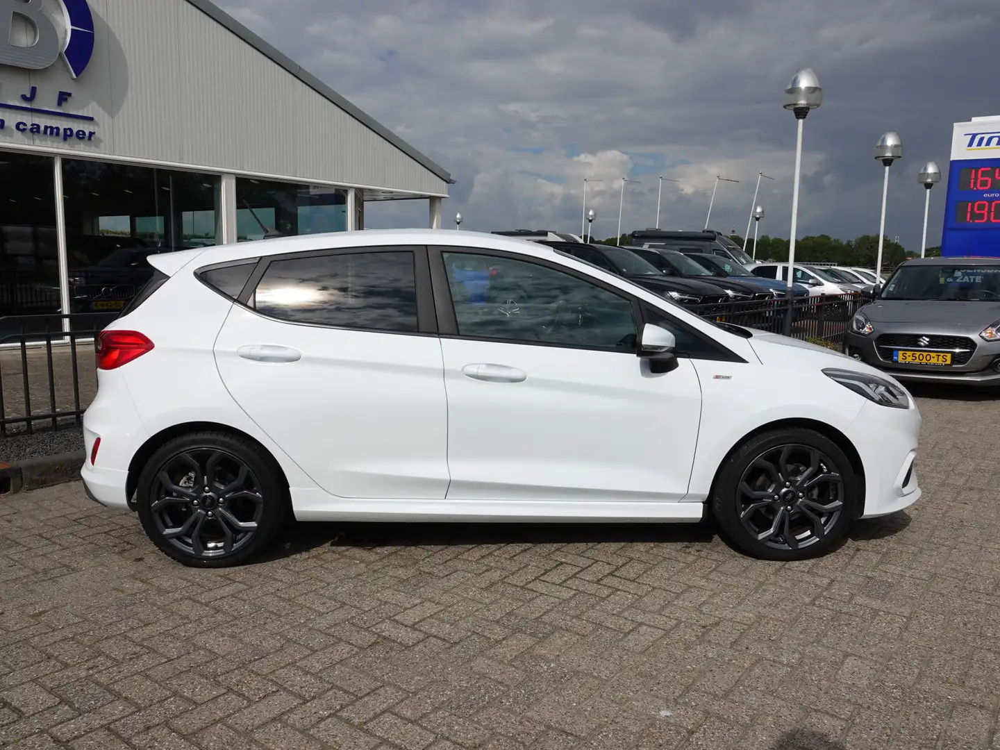 Ford Fiesta 1.0 EcoBoost 100PK ST-Line NAVI | LMV | PDC | CRUI Wit - 2