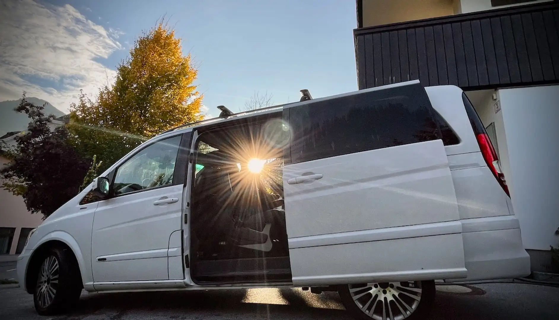 Mercedes-Benz Viano Viano Trend lang 2,2 CDI BlueEfficiency DPF Trend Weiß - 2