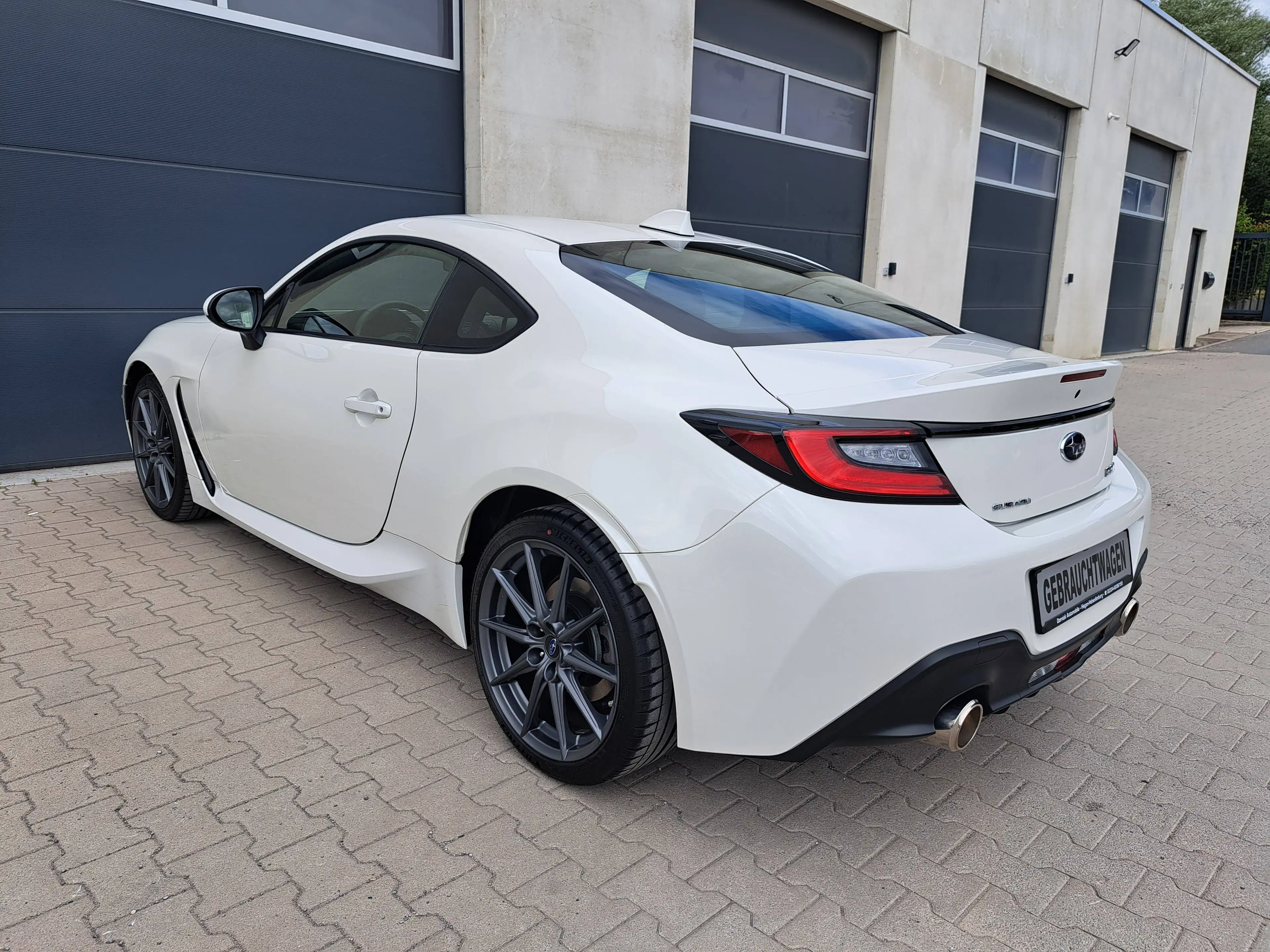 Subaru BRZ 2.4i Sport*Schalter*1.Hand*11Tkm — photo 7