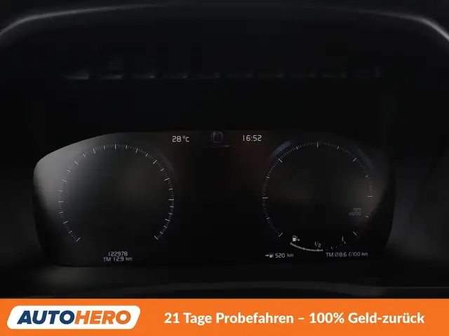 Volvo XC90 view 20