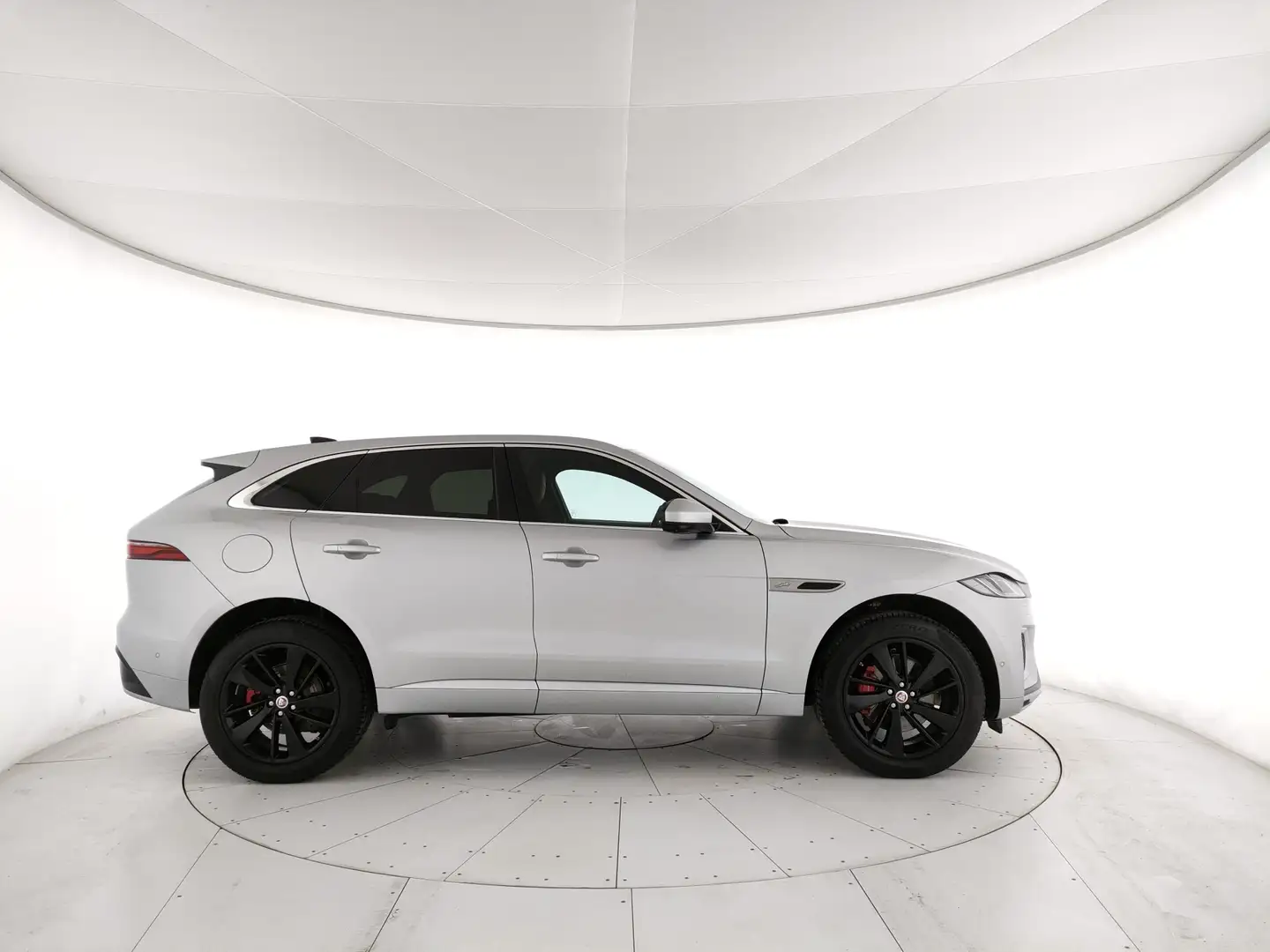 Jaguar F-Pace JAGUAR F- PACE 2.0 D204 R-Dynamic Grigio - 2