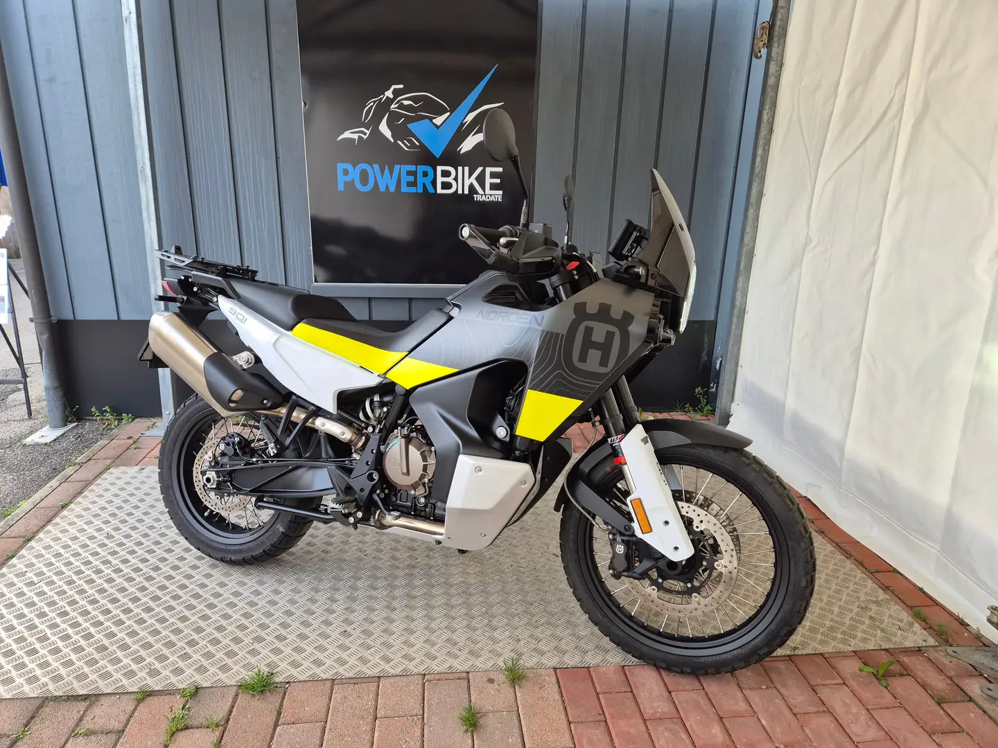 Husqvarna Norden 901 Negru - 2