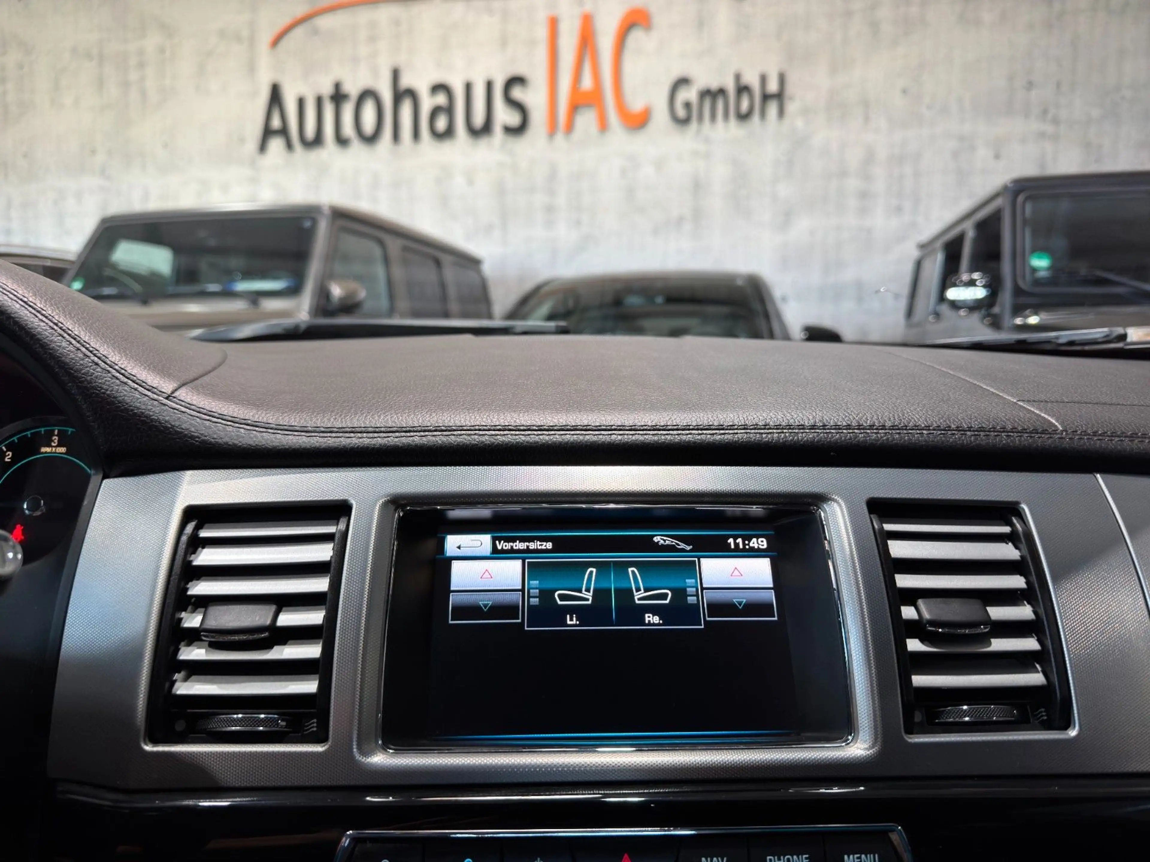 Jaguar XF 3.0 V6 Diesel S NAVI RF-KAM SHZ/Sport — photo 11