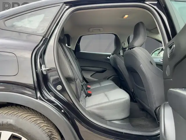 Renault Arkana view 9