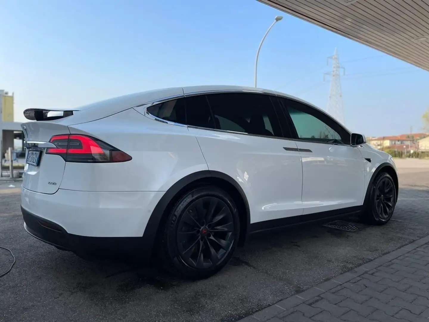 Tesla Model X Maximale Reichweite Blanc - 1