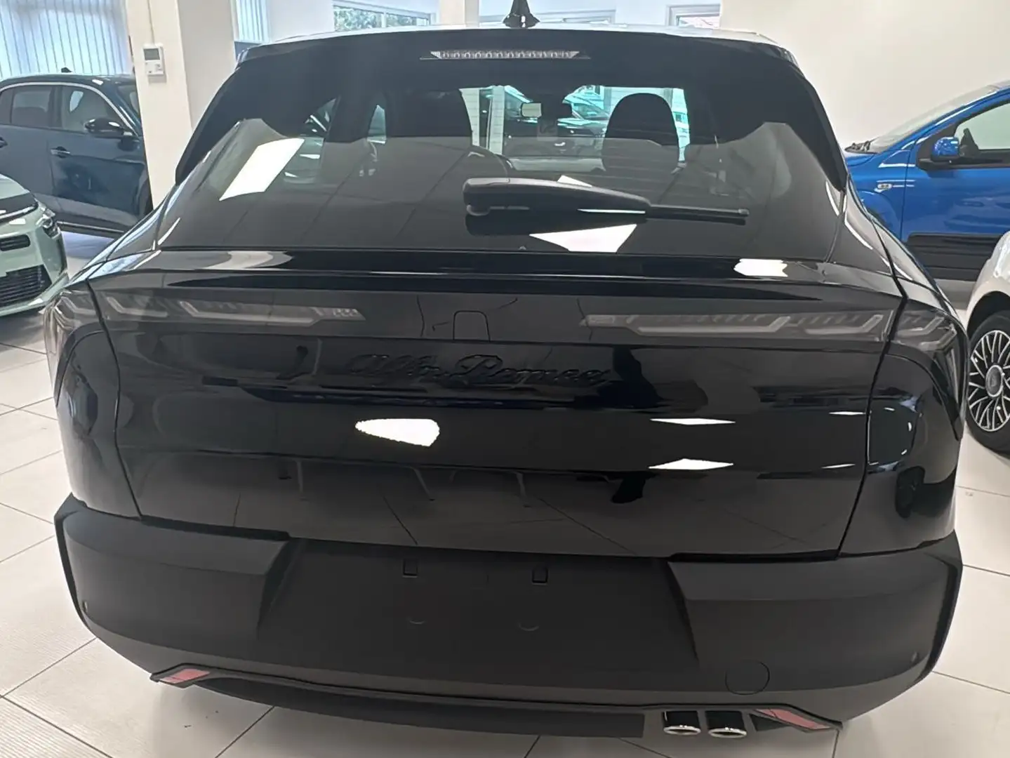 Alfa Romeo Junior HYBRID 145 CV Negru - 2
