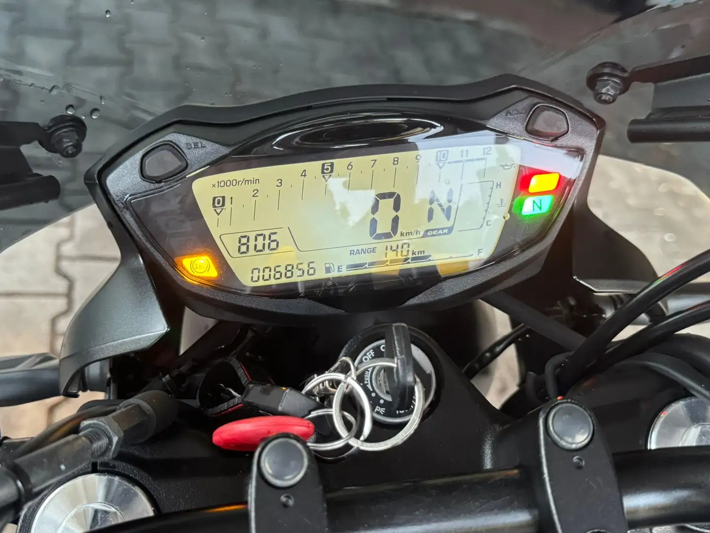 Suzuki SV 650 Nero - 1
