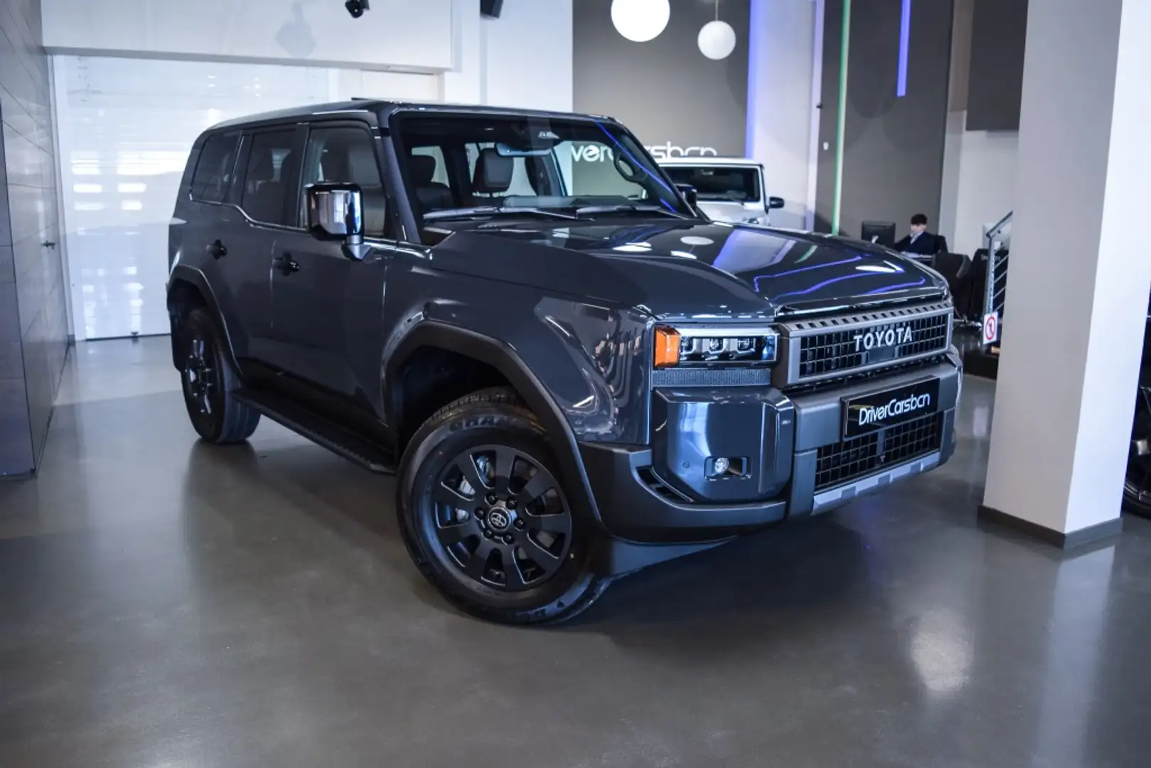 Toyota Land Cruiser 250 Hibrido VX Aut. Grau - 2