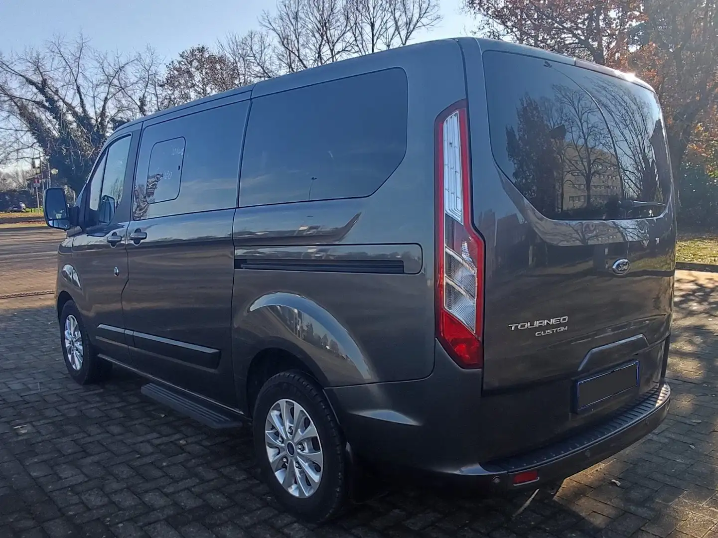 Ford Tourneo Custom 9 POSTI custom CAMBIO MANUALE Bronze - 2