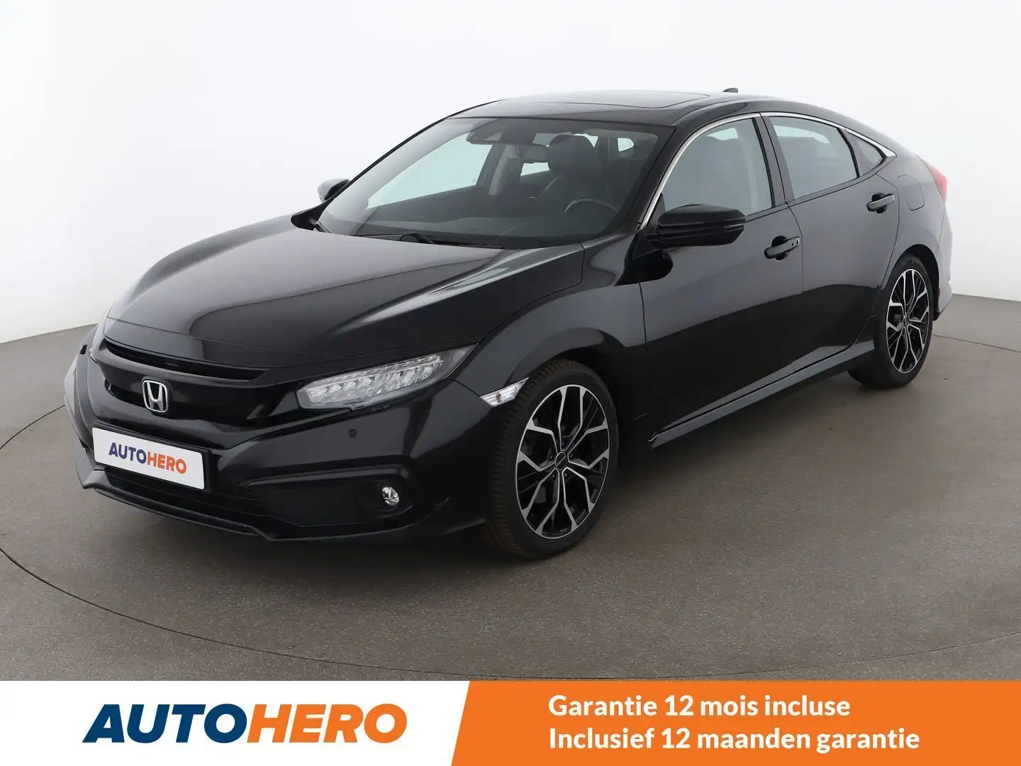 Honda Civic 1.5 VTEC Executive Zwart - 1