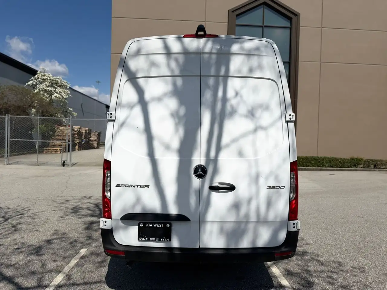 Mercedes-Benz Sprinter снимка Mercedes-Benz Sprinter