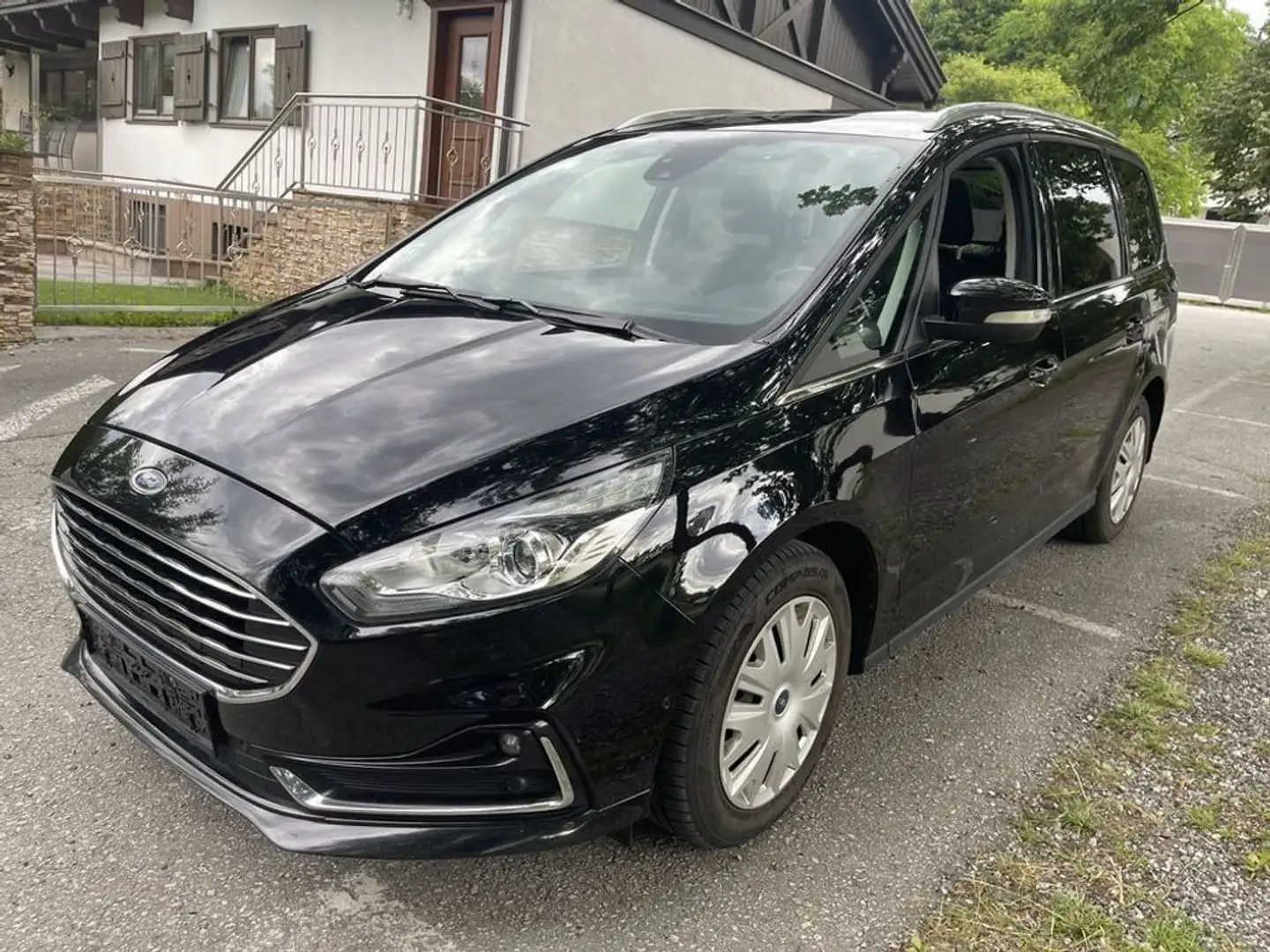 Ford Galaxy Titanium Schwarz - 2