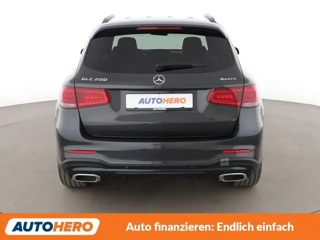 Mercedes-Benz GLC view 5