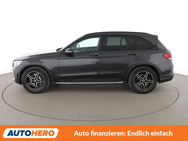 Mercedes-Benz GLC view 3