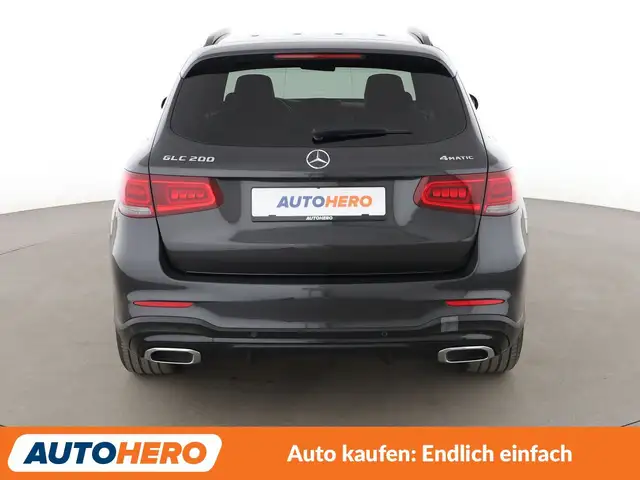 Mercedes-Benz GLC 200 view 5