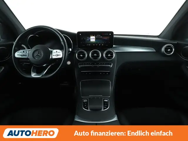 Mercedes-Benz GLC view 12