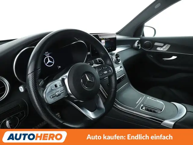 Mercedes-Benz GLC 200 view 11