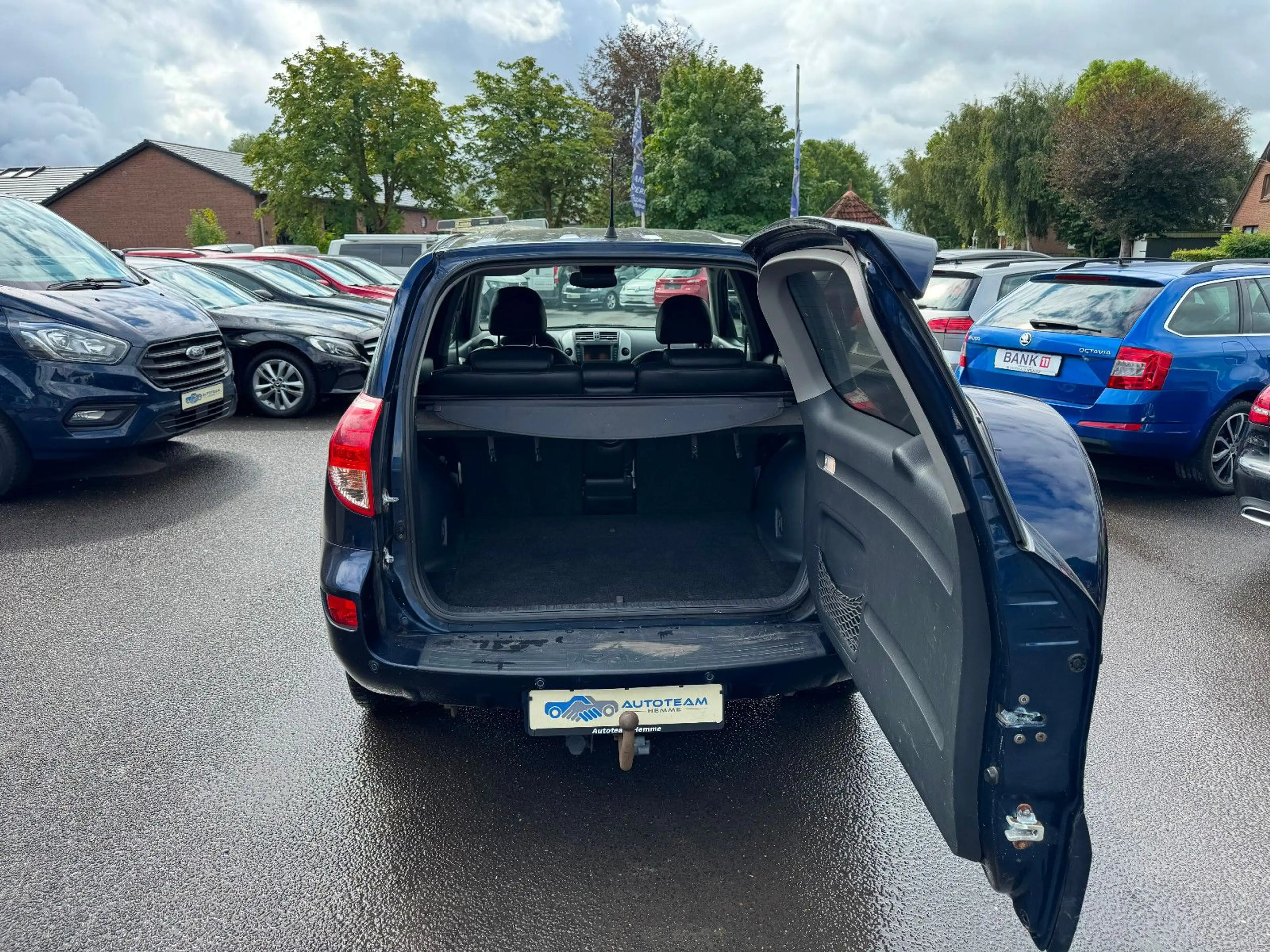 Toyota RAV 4 4 Executive4x4 AUTOMATIK/AHK/KLIMA/LEDER/NAVI — photo 9