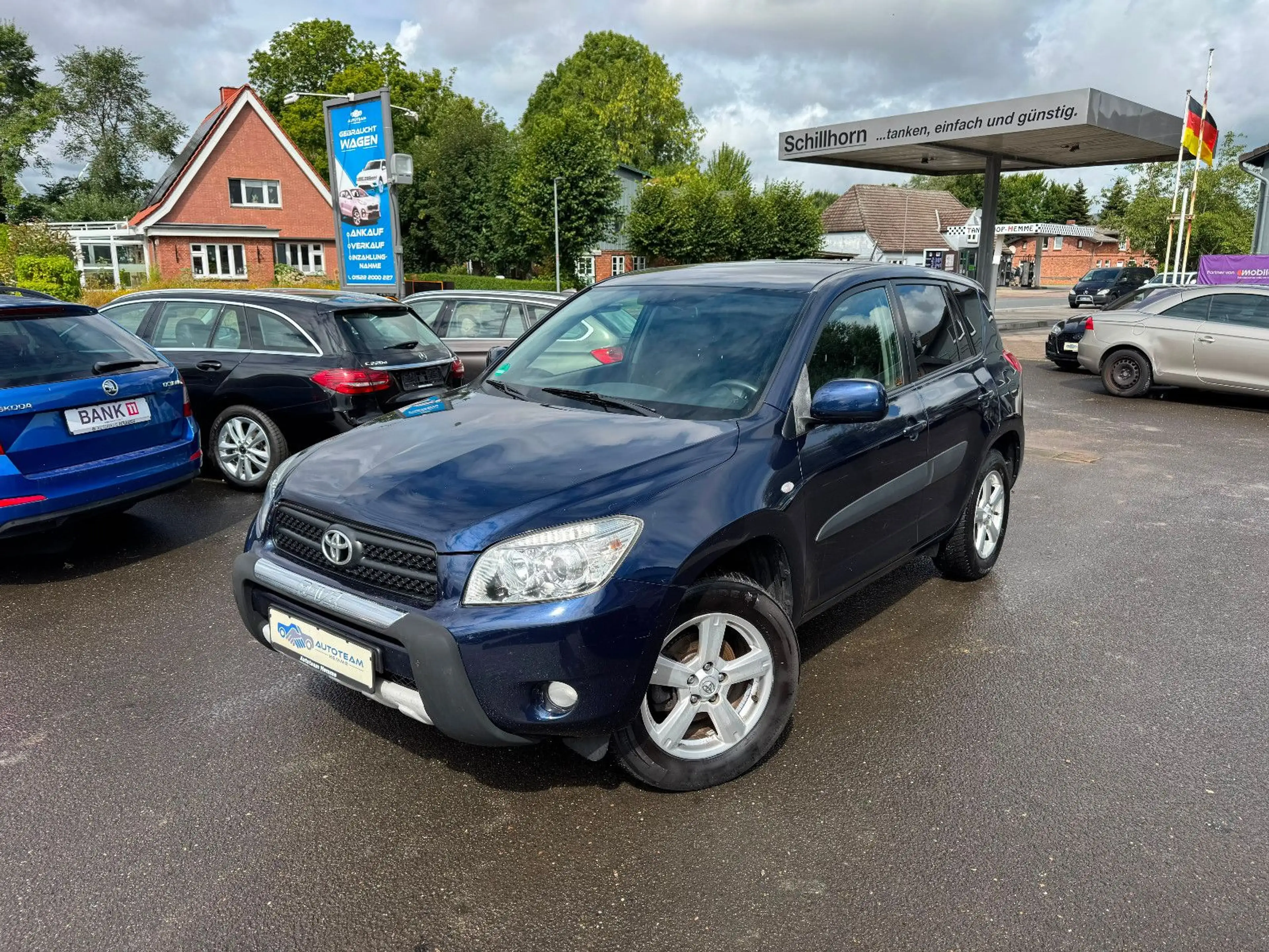 Toyota RAV 4 4 Executive4x4 AUTOMATIK/AHK/KLIMA/LEDER/NAVI
