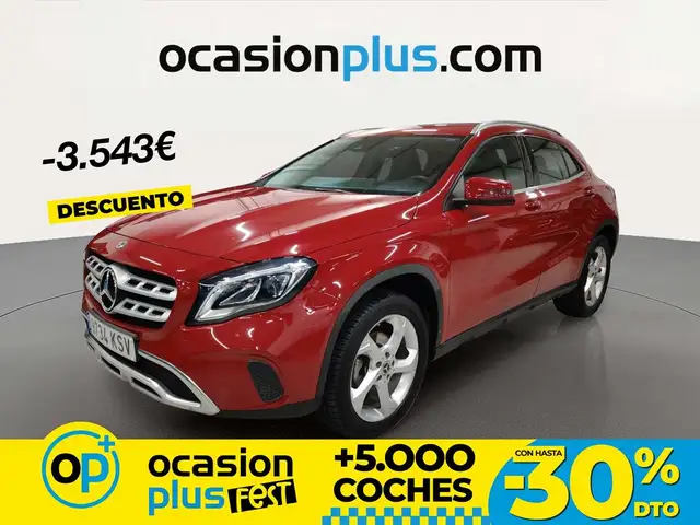 Mercedes-Benz GLA 180 7G-DCT
