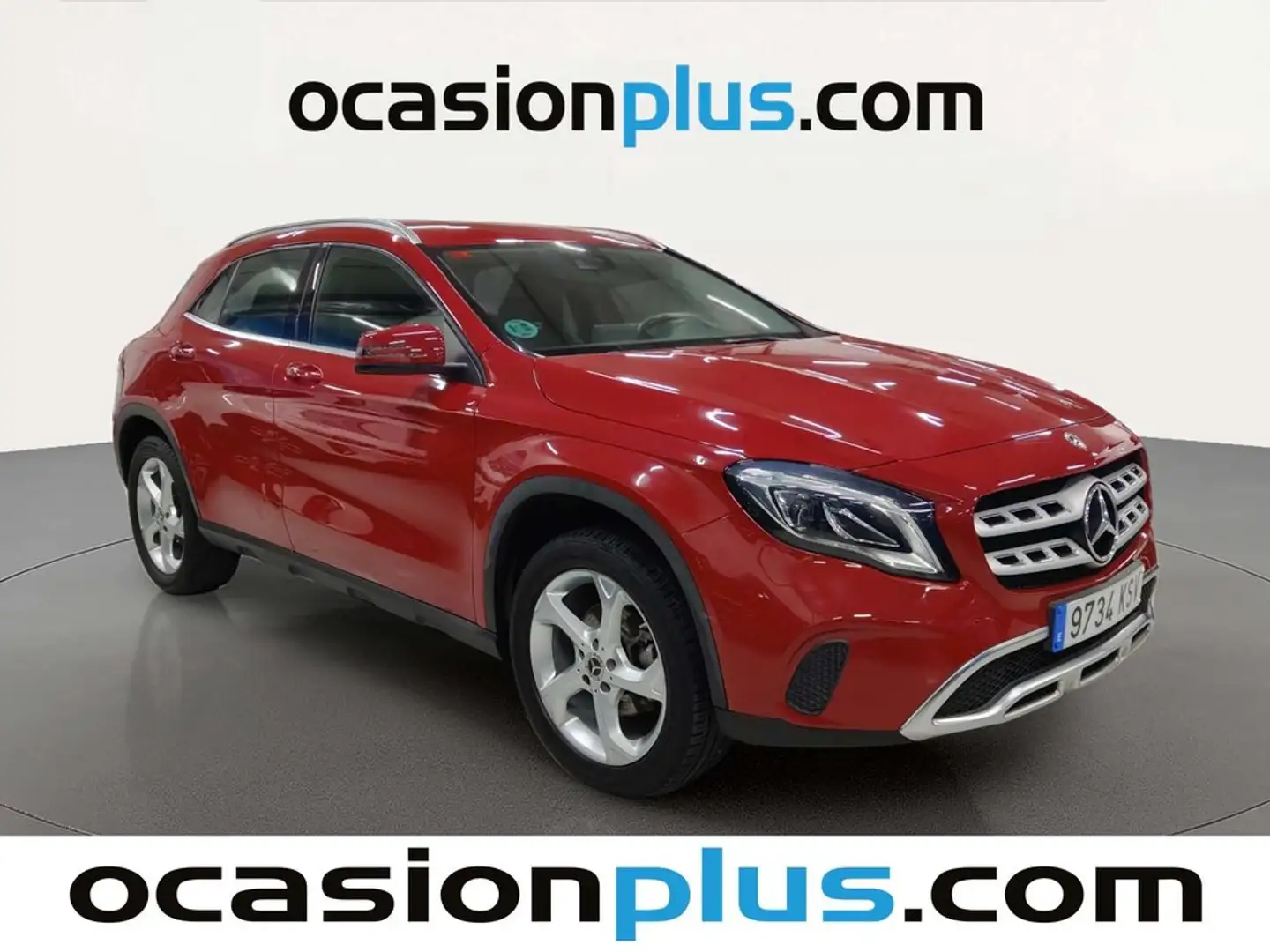 Mercedes-Benz GLA 180 7G-DCT Rojo - 2