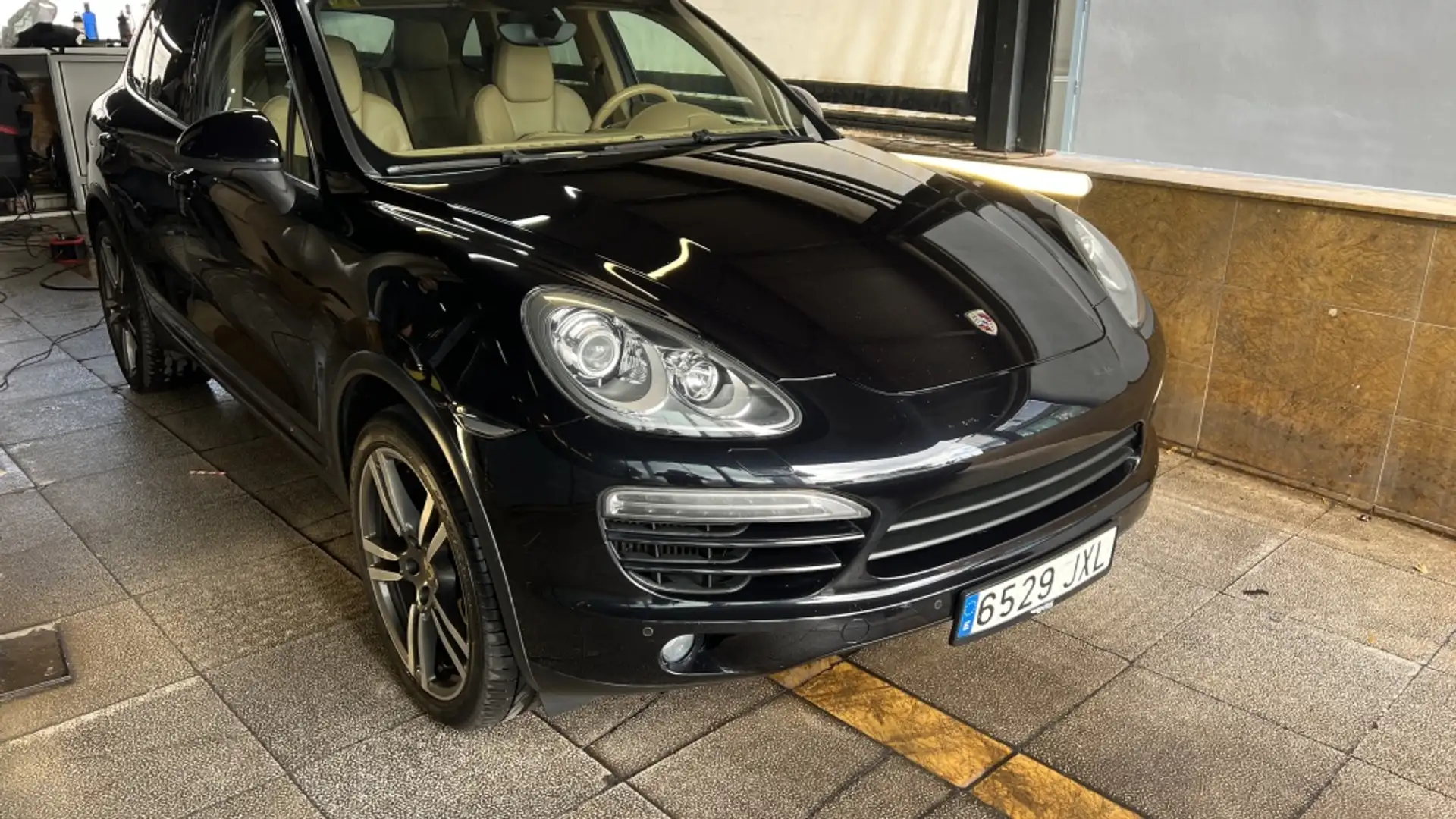 Porsche Cayenne Diesel 245 Aut. Zwart - 1