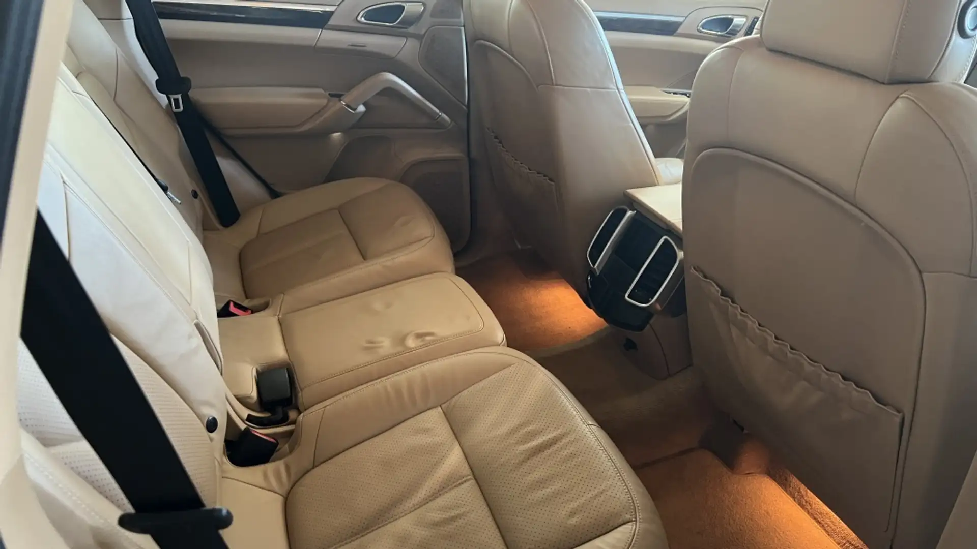 Porsche Cayenne Diesel 245 Aut. Negro - 2