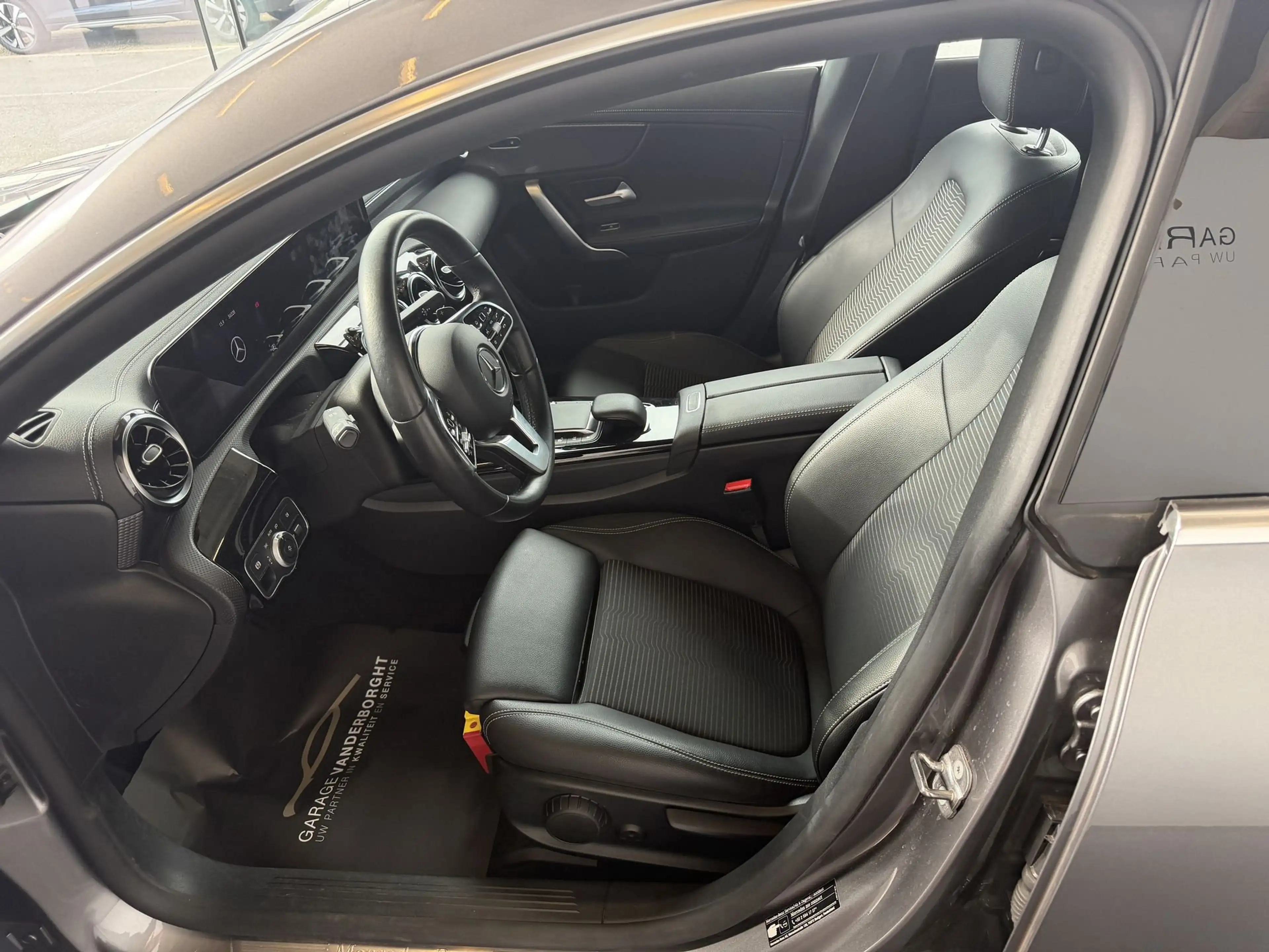 Mercedes-Benz CLA 200 200 SHOOTING BREAK BENZINE AUTOMAAT 56000KM!!! — photo 9