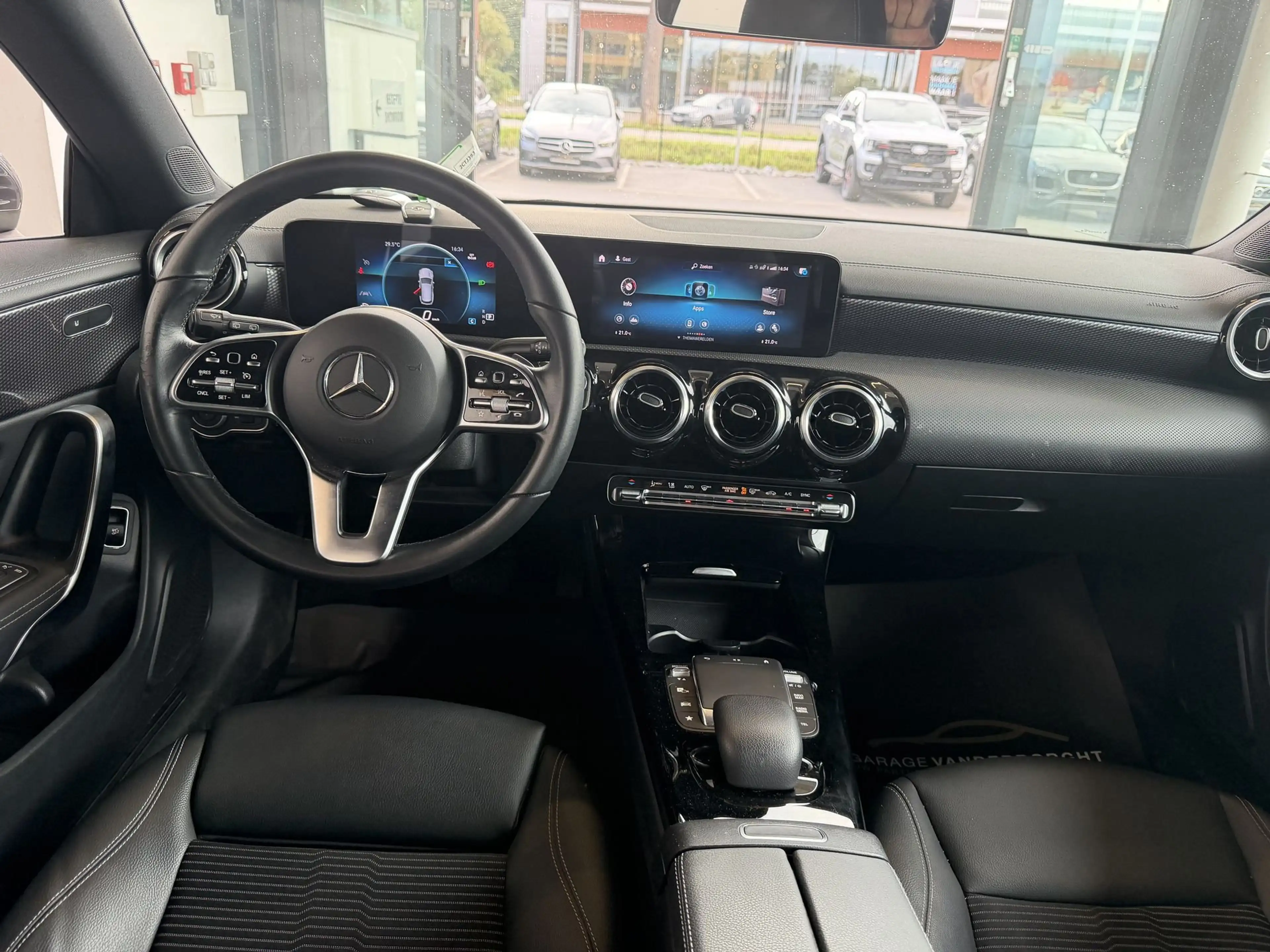 Mercedes-Benz CLA 200 200 SHOOTING BREAK BENZINE AUTOMAAT 56000KM!!! — photo 11
