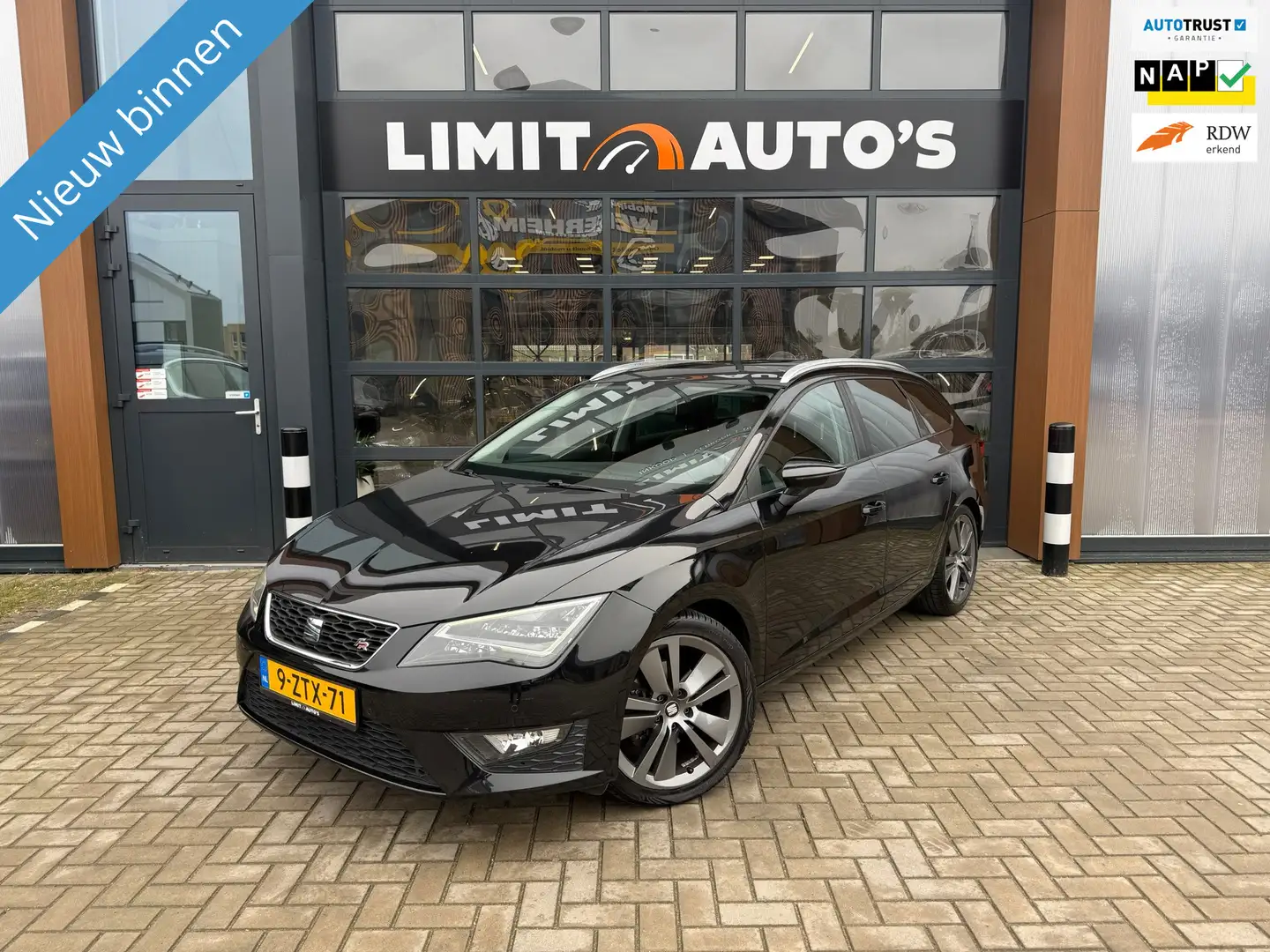 SEAT Leon ST 1.4 TSI ACT FR Dynamic Climate/Pano/Cruise/Pdc. Schwarz - 1
