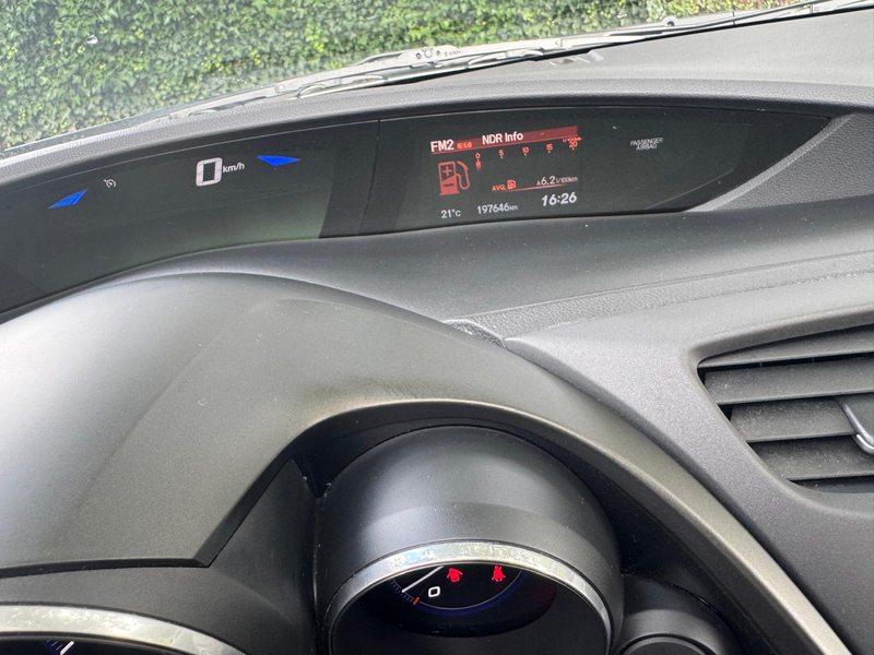 Honda Civic 1.4 Sport — photo 10