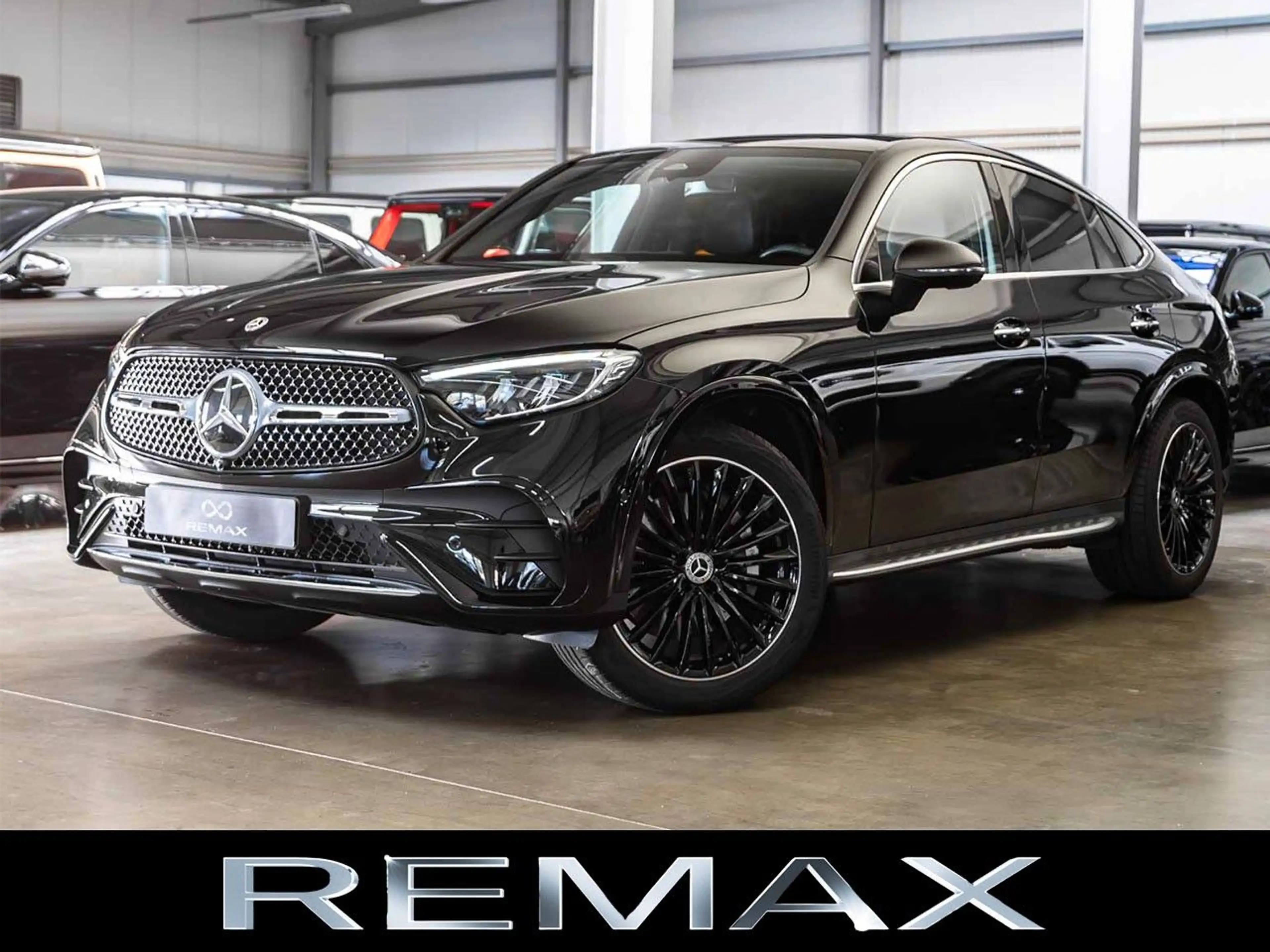 Mercedes-Benz GLC 200 4M Coupe AMG Line / Pano / AHK / Memo