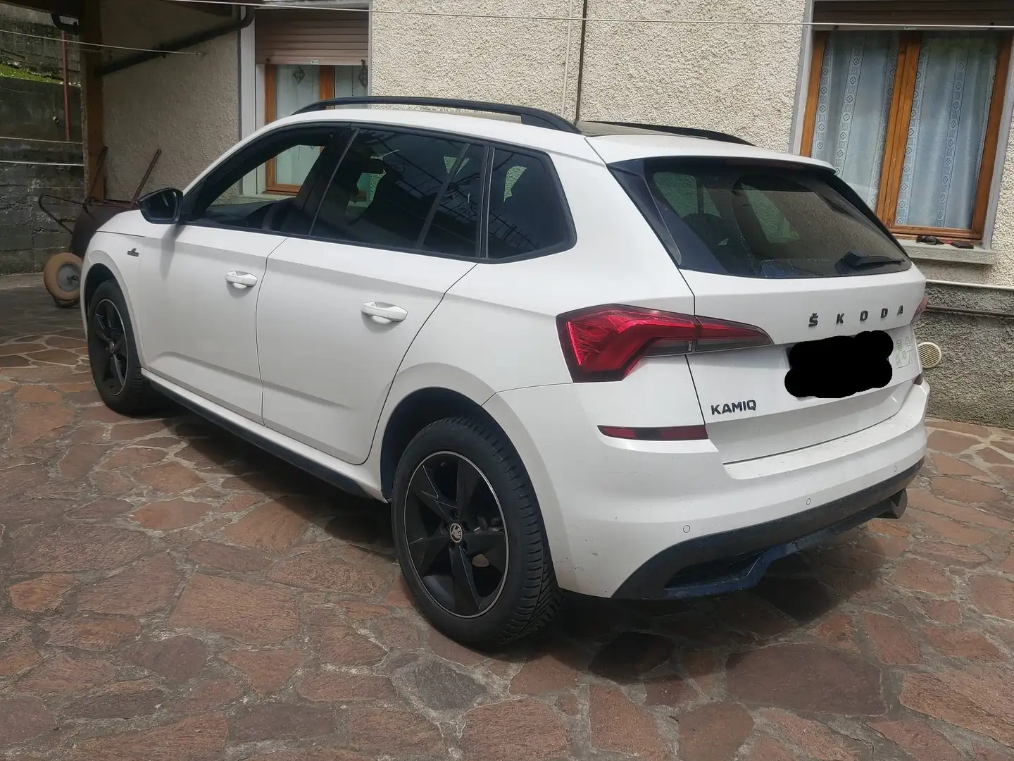 Skoda Kamiq Kamiq 1.0 g-tec Monte Carlo 90cv Alb - 2