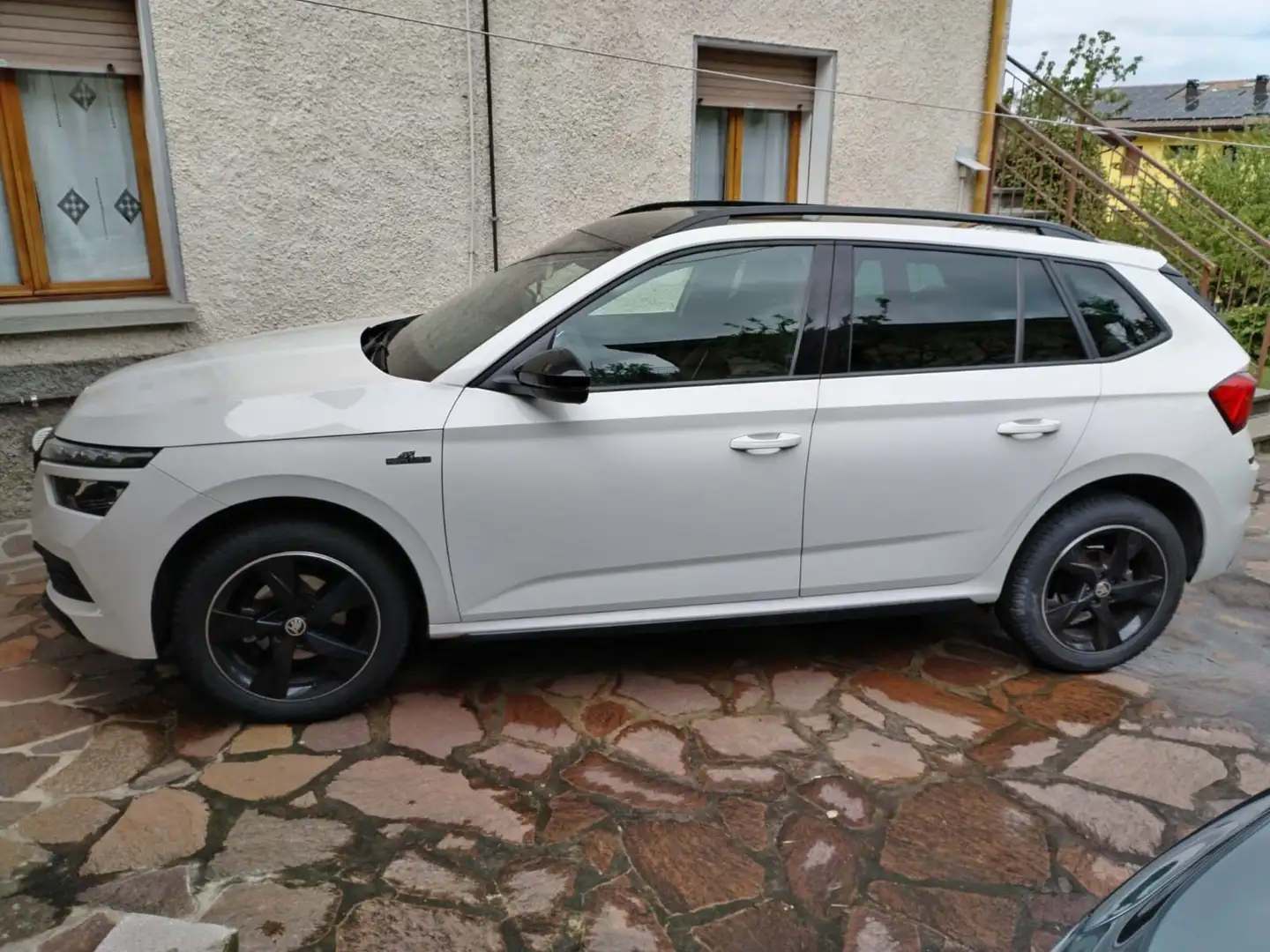 Skoda Kamiq Kamiq 1.0 g-tec Monte Carlo 90cv Alb - 1