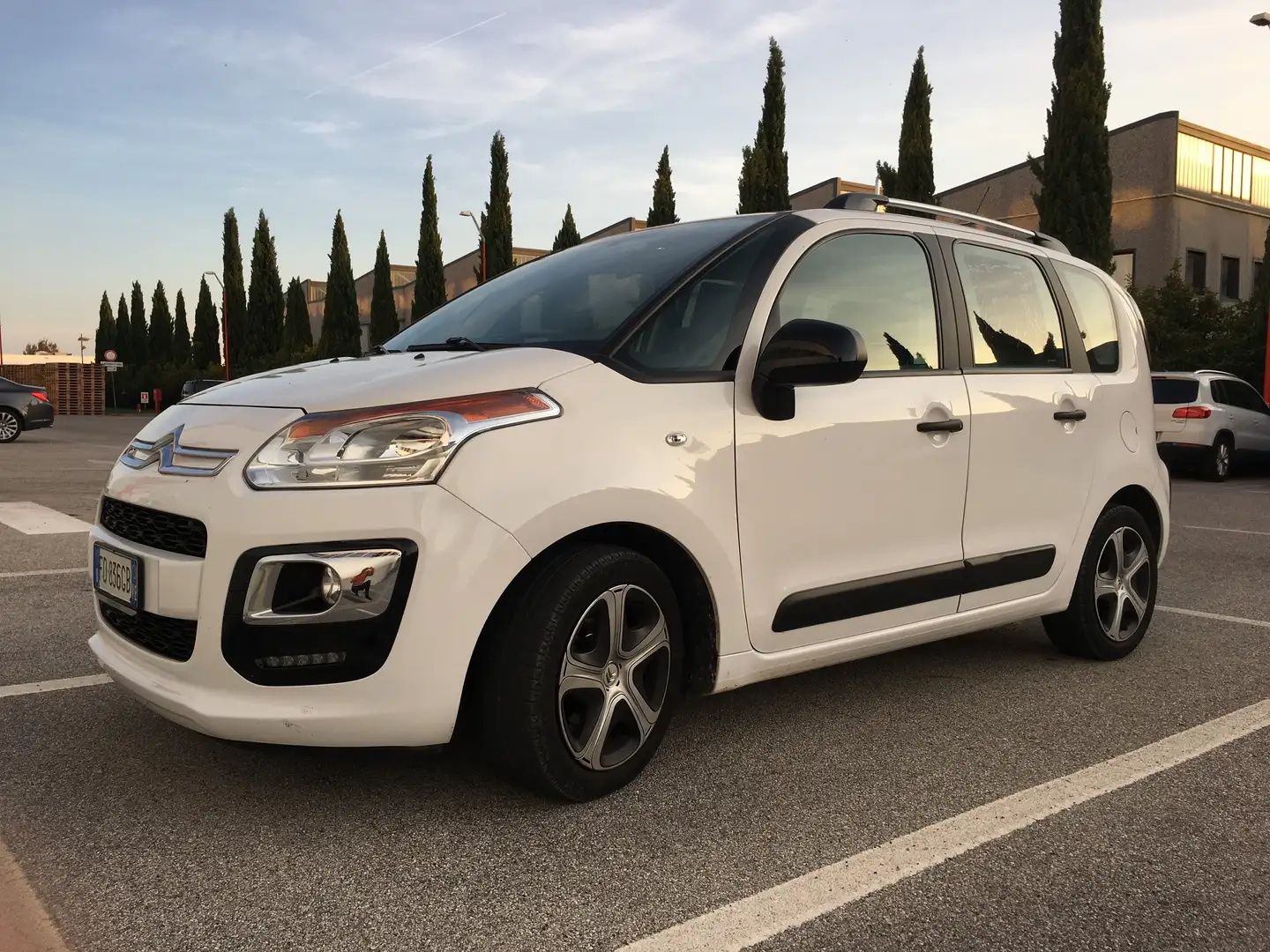 Citroen C3 Picasso 1.4 vti Feel edition 95cv Bílá - 2