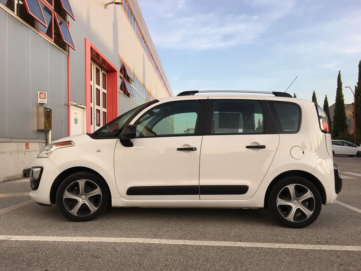 Citroen C3 Picasso 1.4 vti Feel edition 95cv Bílá - 1