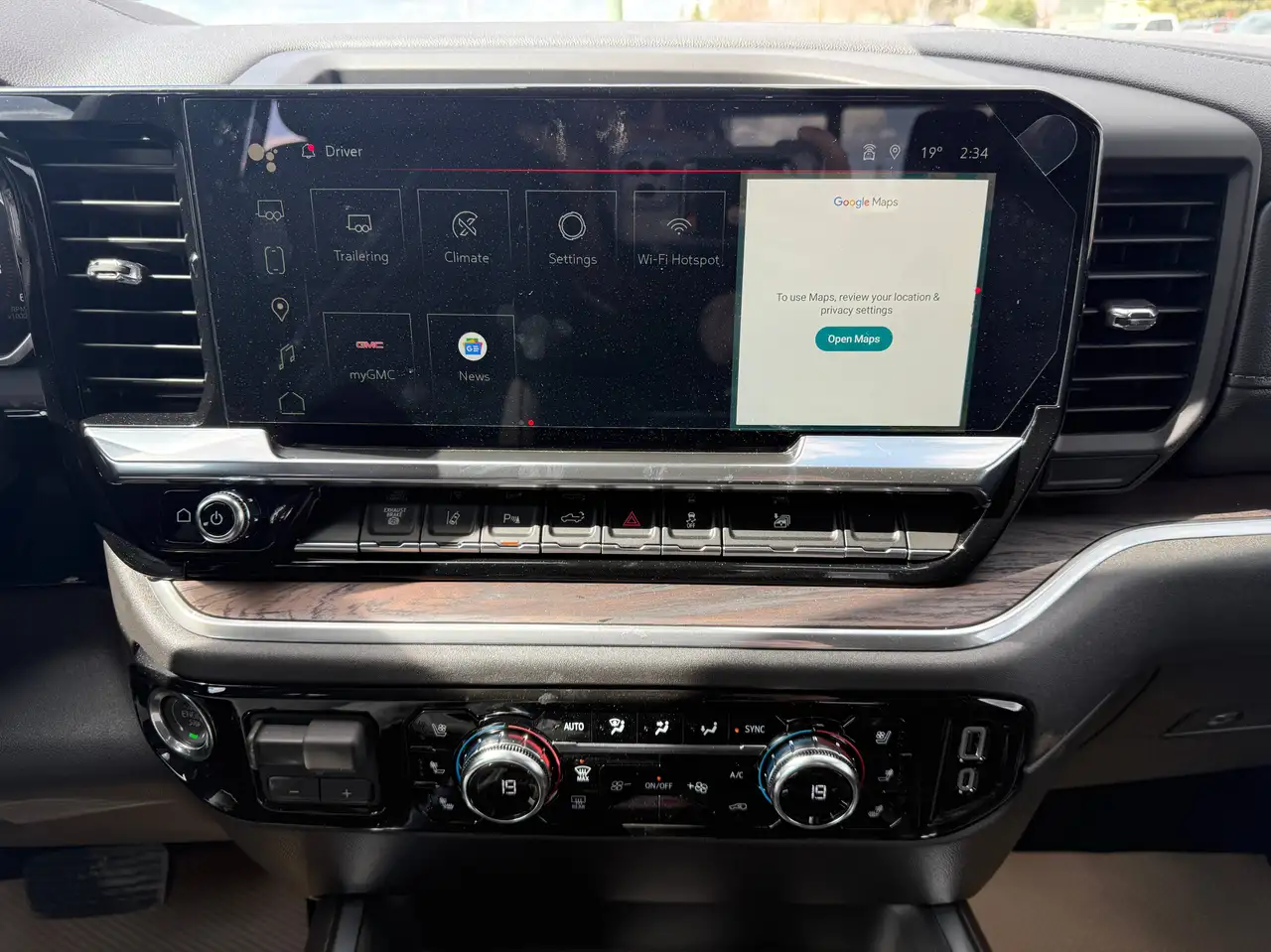 GMC Sierra 2500 снимка GMC Sierra 2500