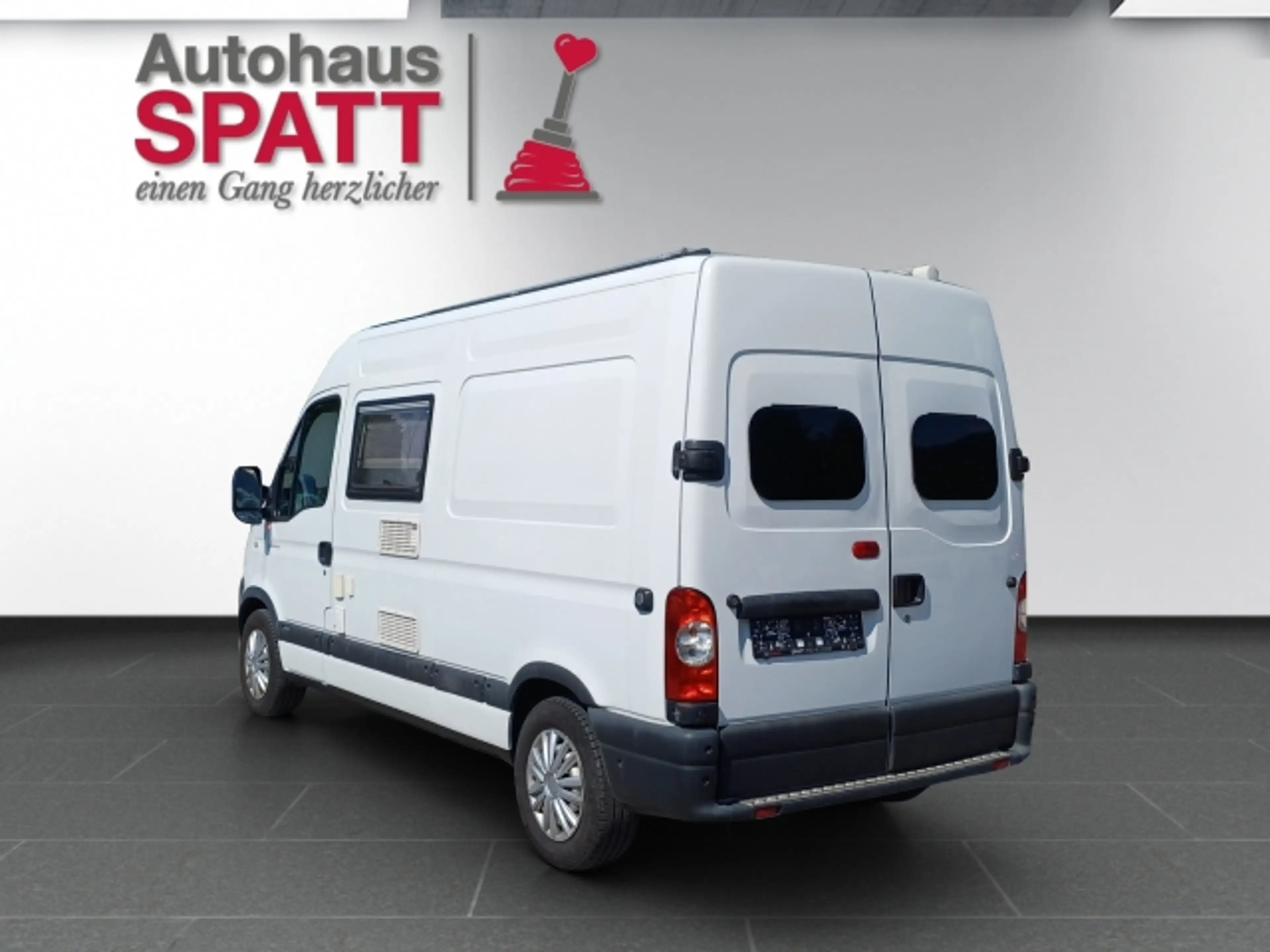 Opel Movano Camper Ausbau !! Vermittlungsverkauf !! — photo 3