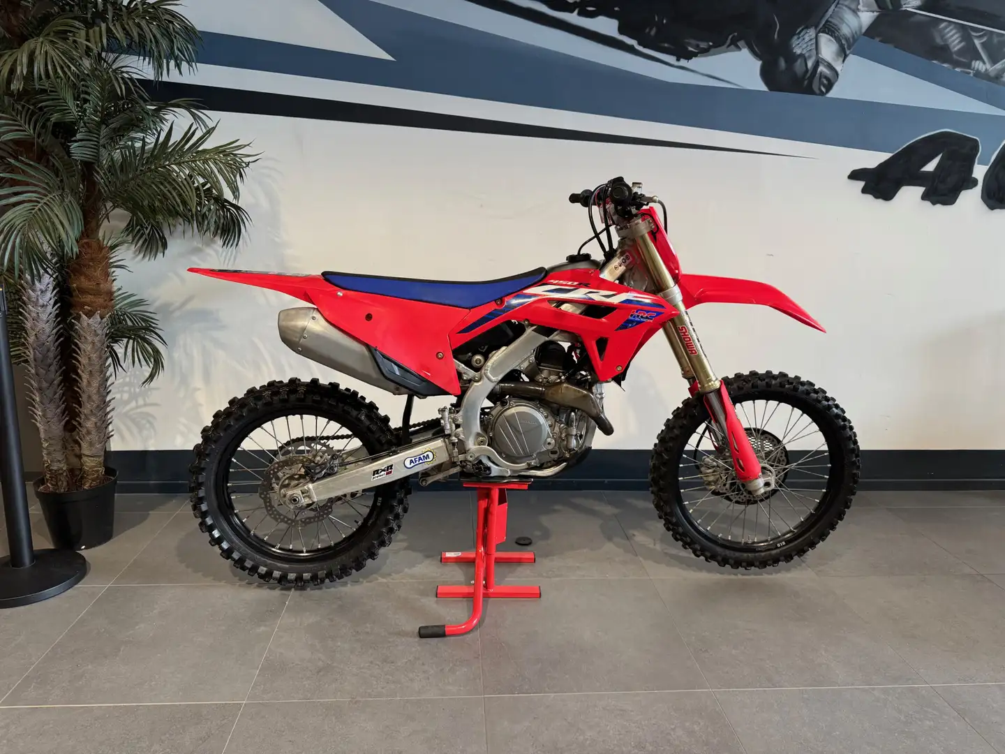 Honda - 1