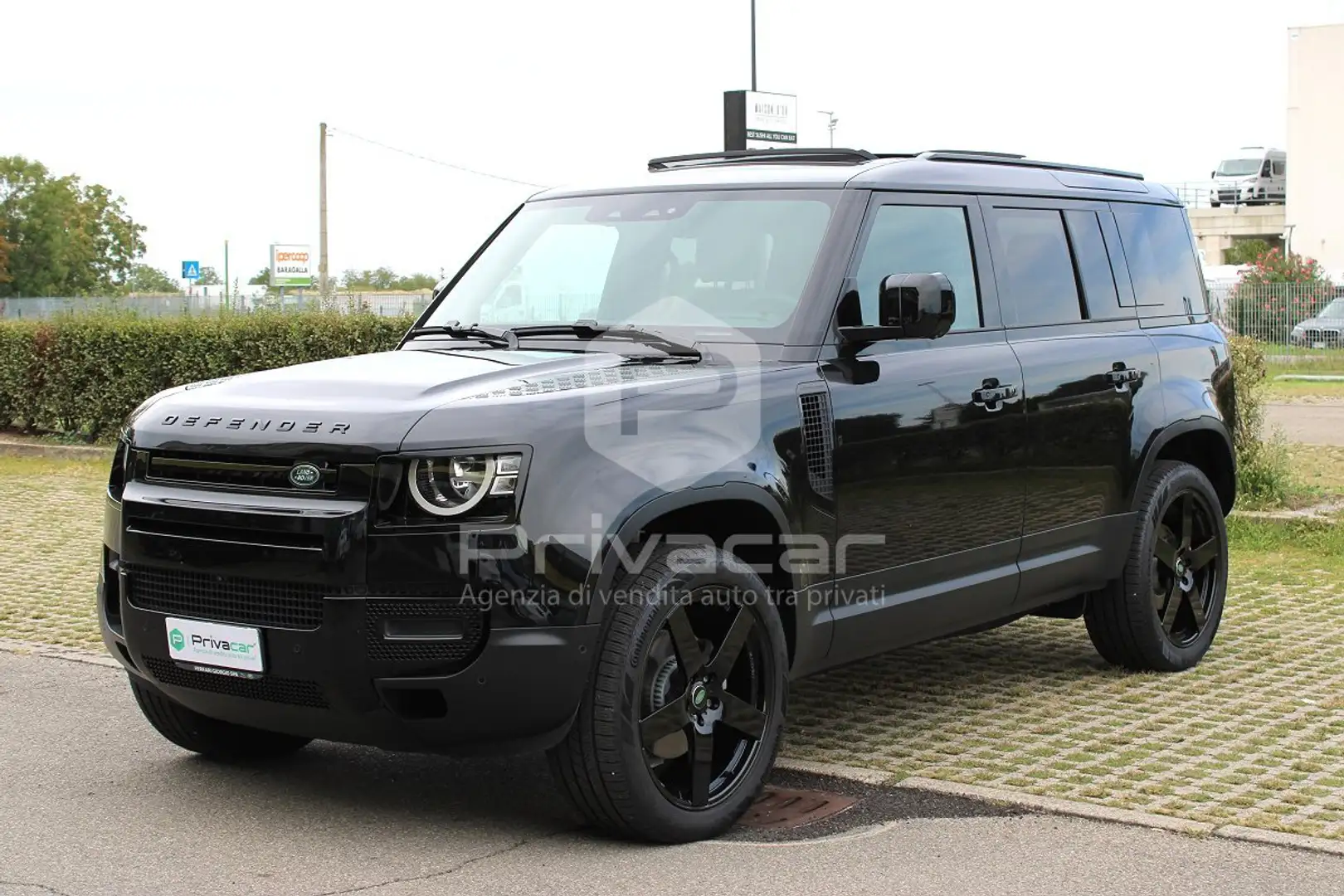 Land Rover Defender Defender 110 3.0D I6 200 CV AWD Auto S Nero - 1