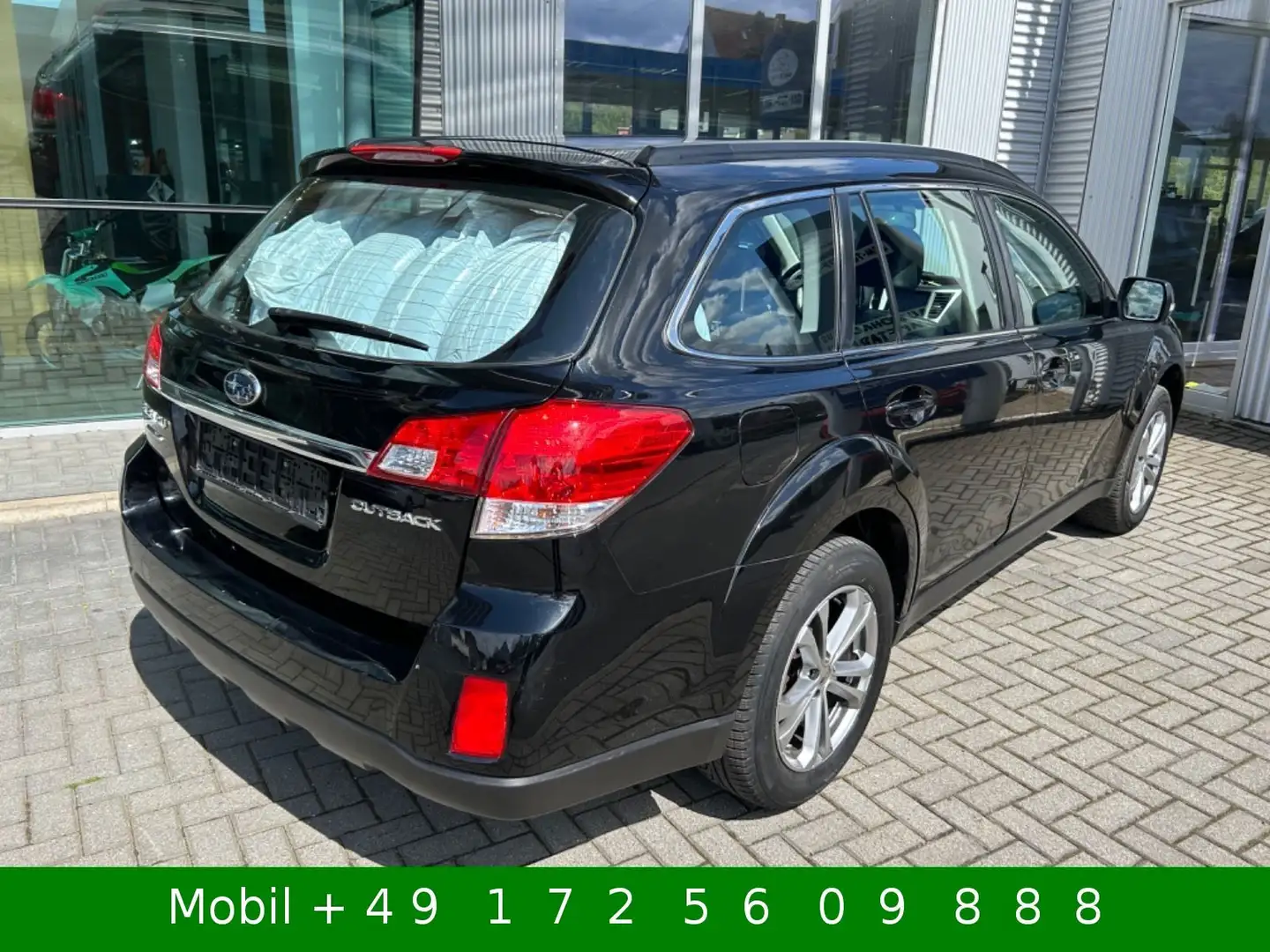 Subaru Legacy Outback Comfort Automatik 4x4 AHK AWD Xen Zwart - 2