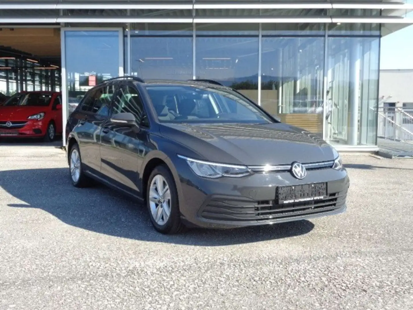 Volkswagen Golf 2,0 TDI Life *NAVI *LED *AHK Grau - 1