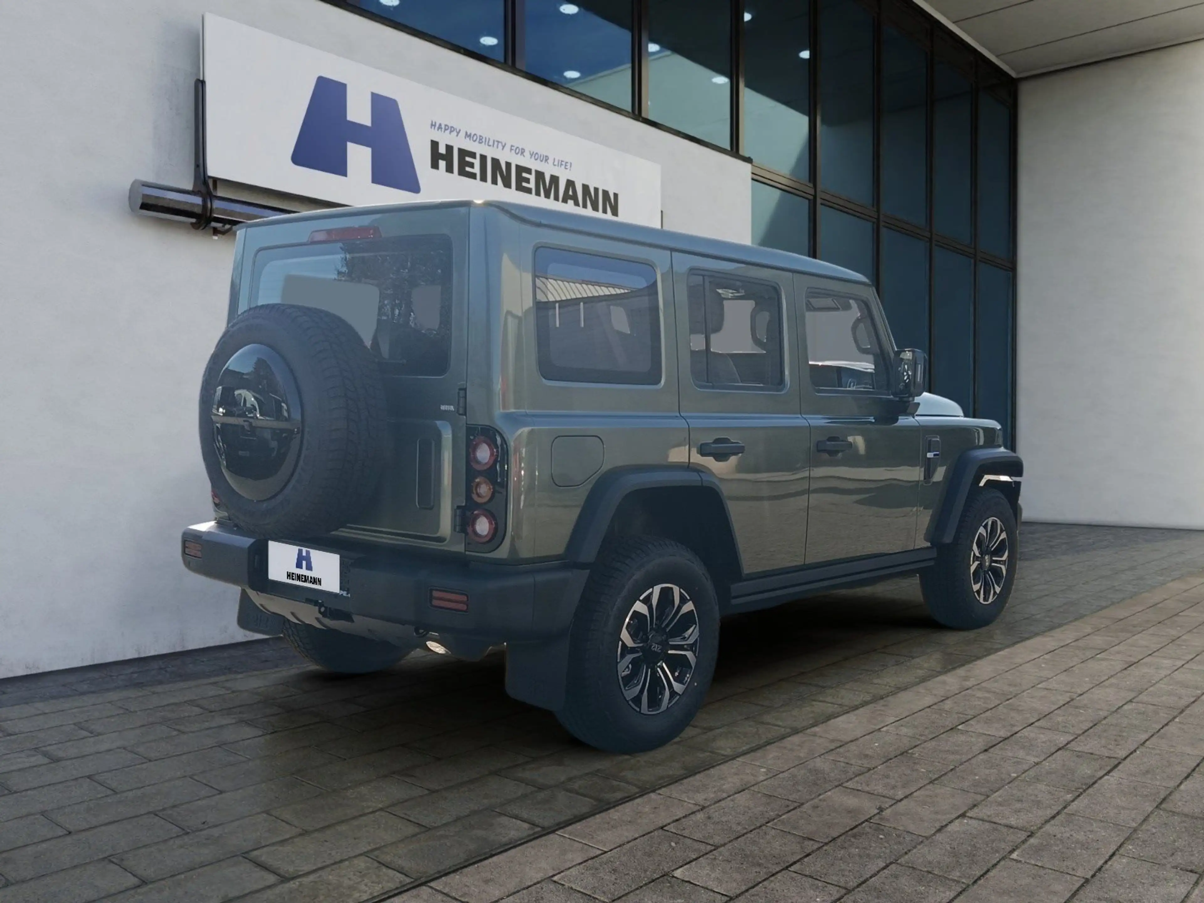 BAW 212 4x4 2,5t Anhängelast -JÄGER GRÜN- — photo 8