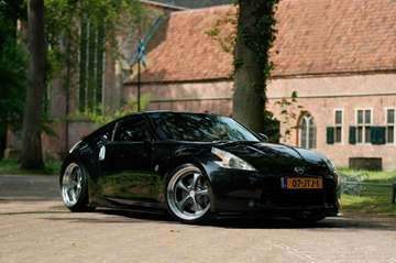 3.7 V6