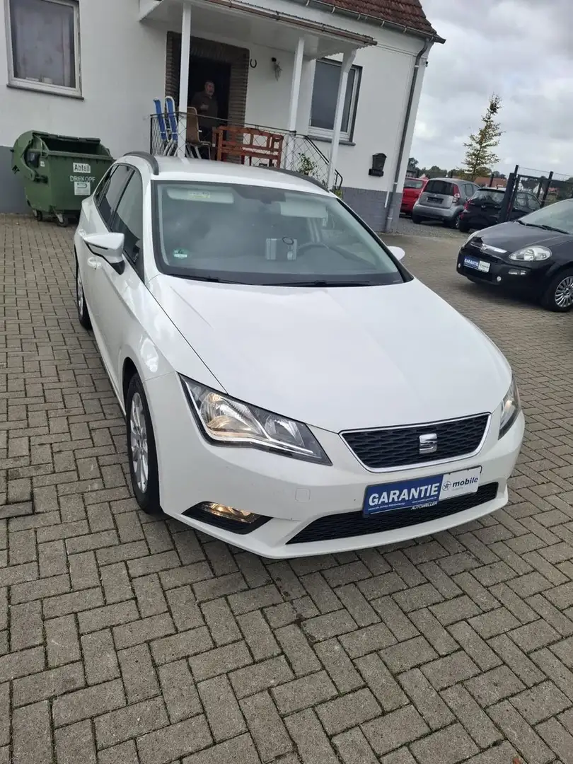 SEAT Leon ST Style Tüv&Garantie Scheckheft AHK. UVM** Weiß - 2