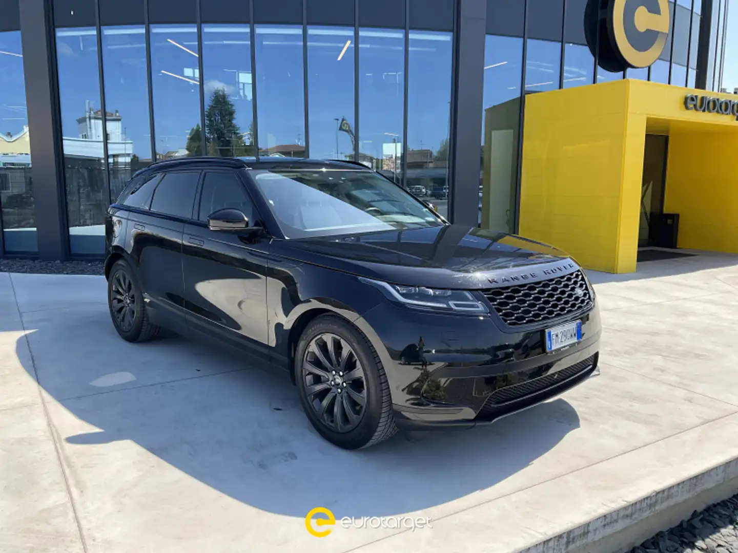 Land Rover Range Rover Velar 2.0D I4 240 CV S Noir - 1