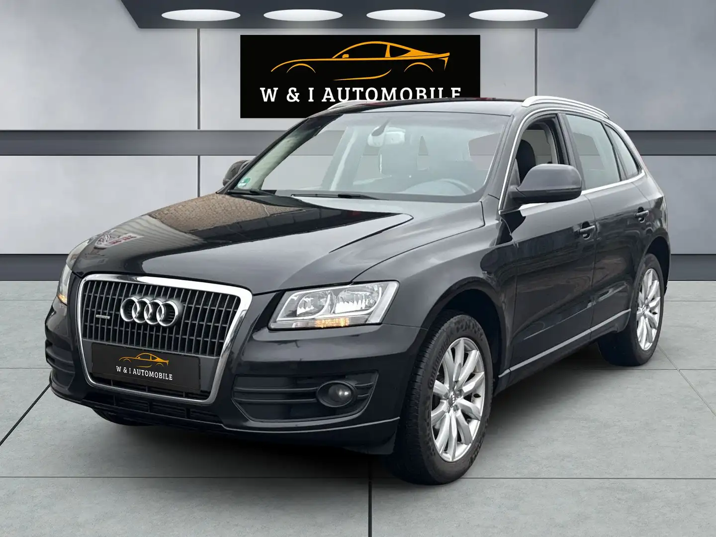 Audi Q5 2.0TDI *QUATTRO*NAVI*SHZ*PDC*TEMPOMAT*REGENSENSOR* Schwarz - 1