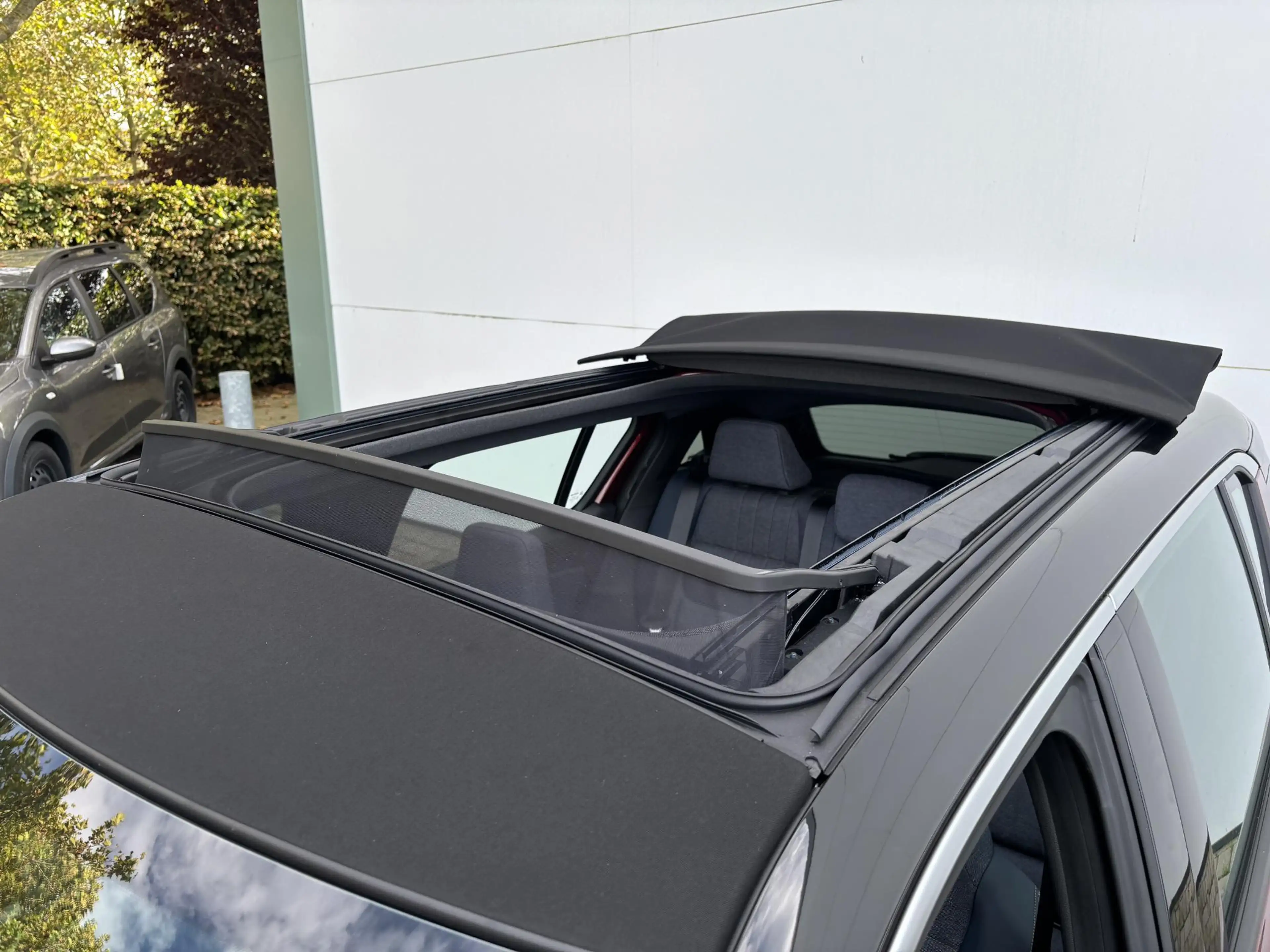 Renault R 4 comfort range iconic 52 kWh l plein sud l Pack saf — photo 15