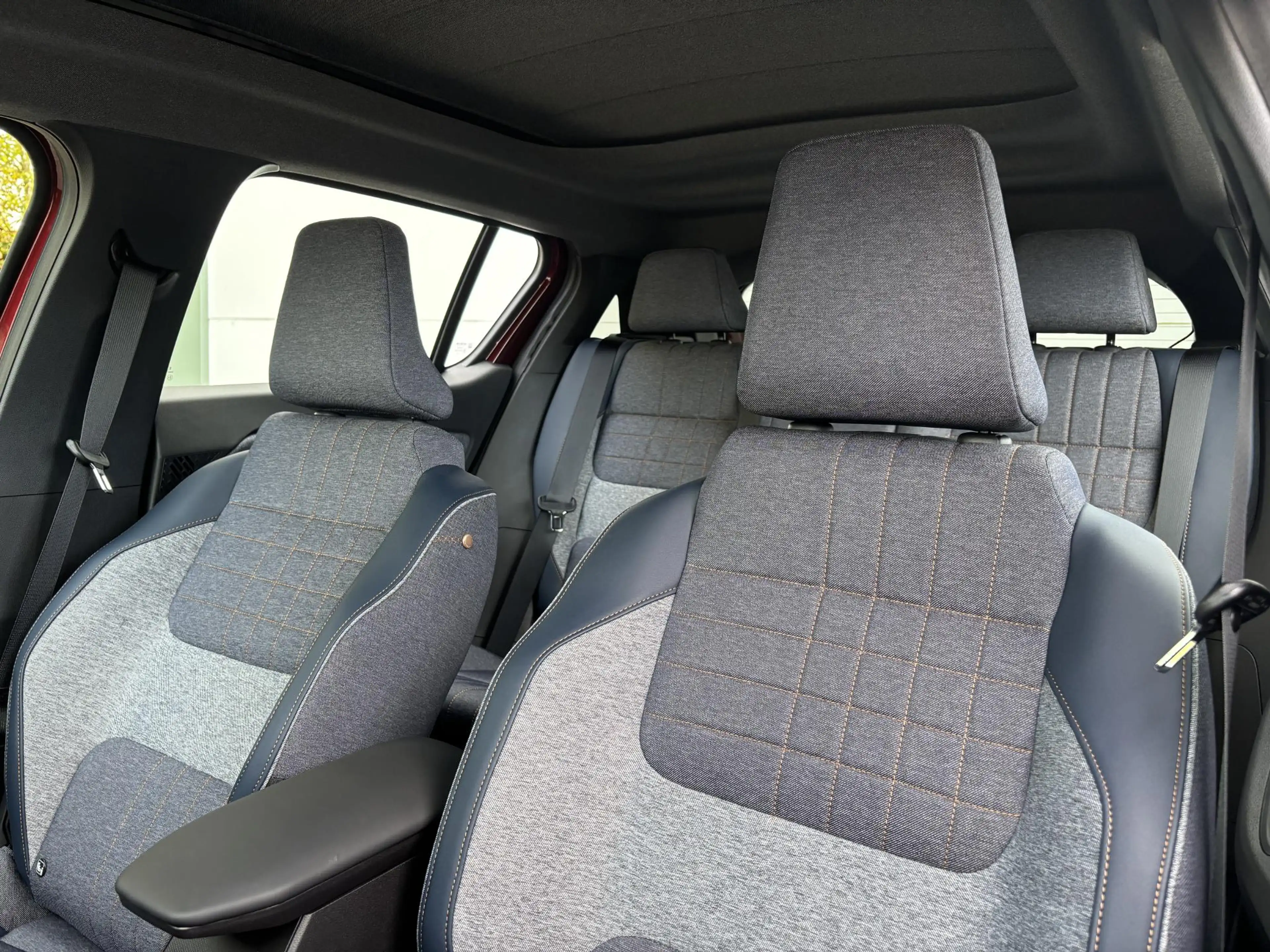 Renault R 4 comfort range iconic 52 kWh l plein sud l Pack saf — photo 7
