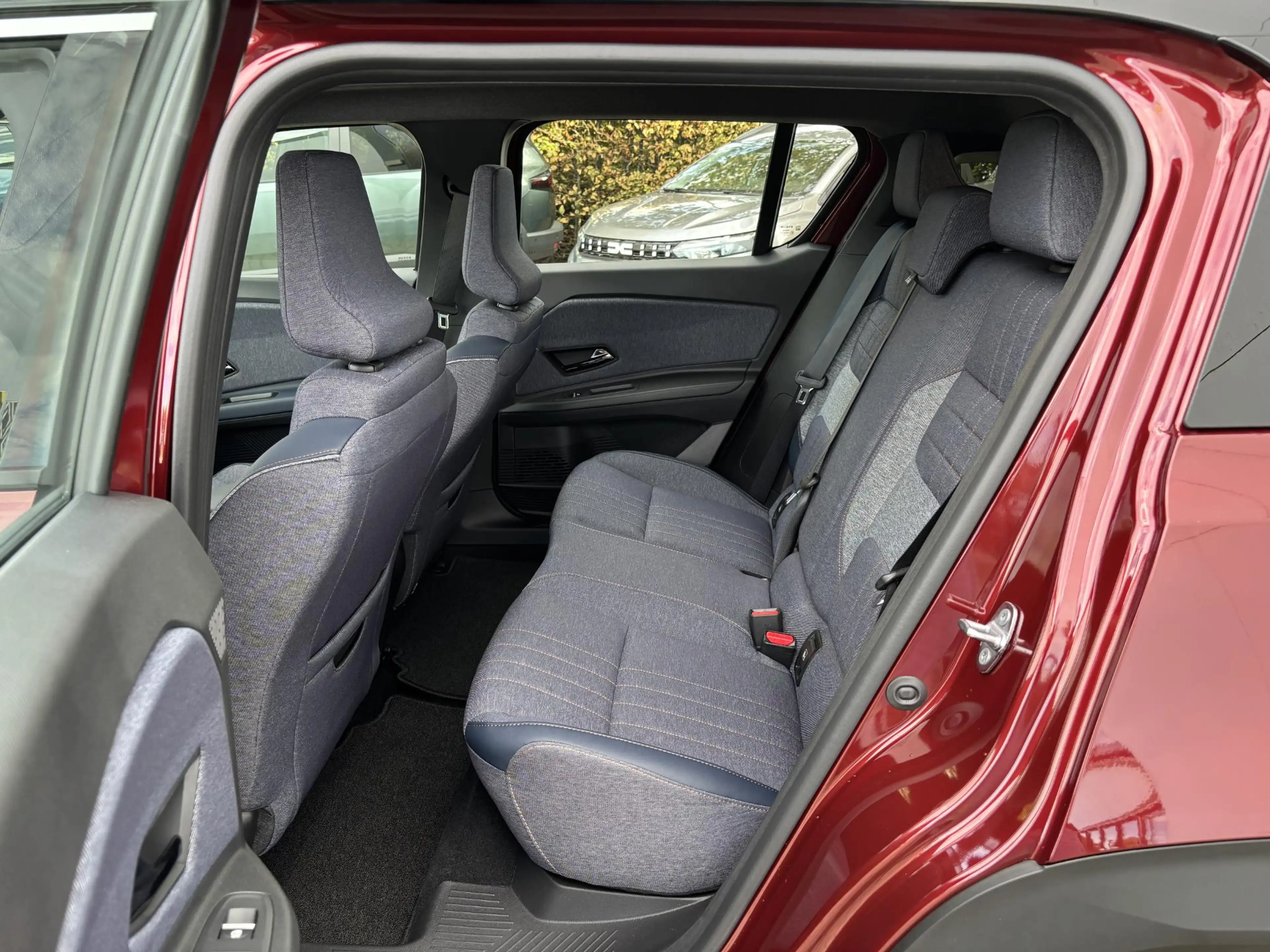 Renault R 4 comfort range iconic 52 kWh l plein sud l Pack saf — photo 8